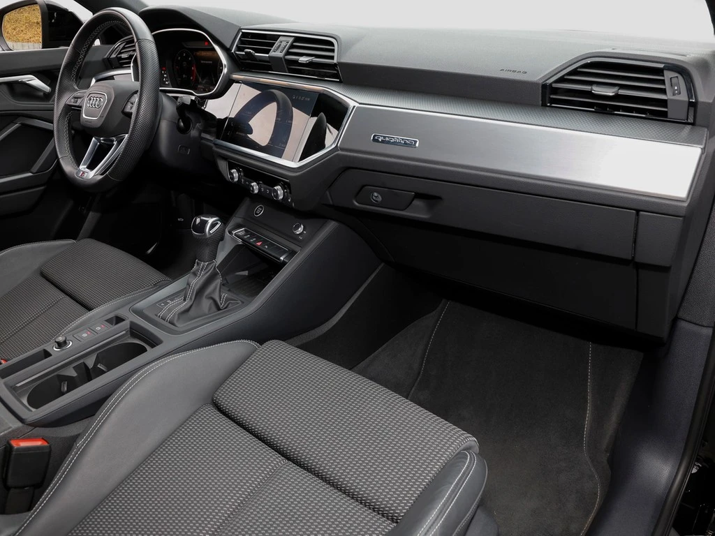 Audi-Q3-image-13