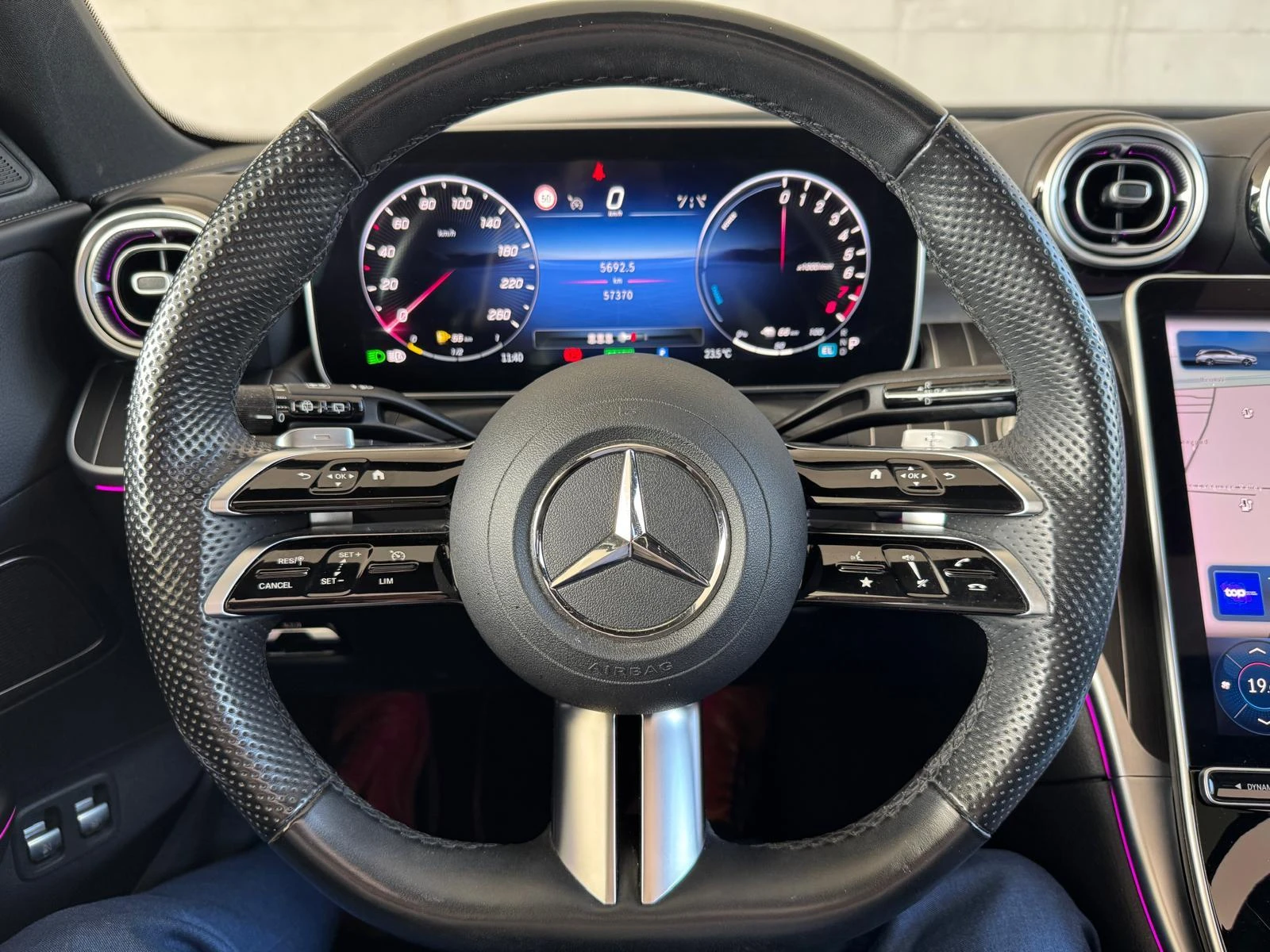Mercedes-Benz-Classe C-image-14