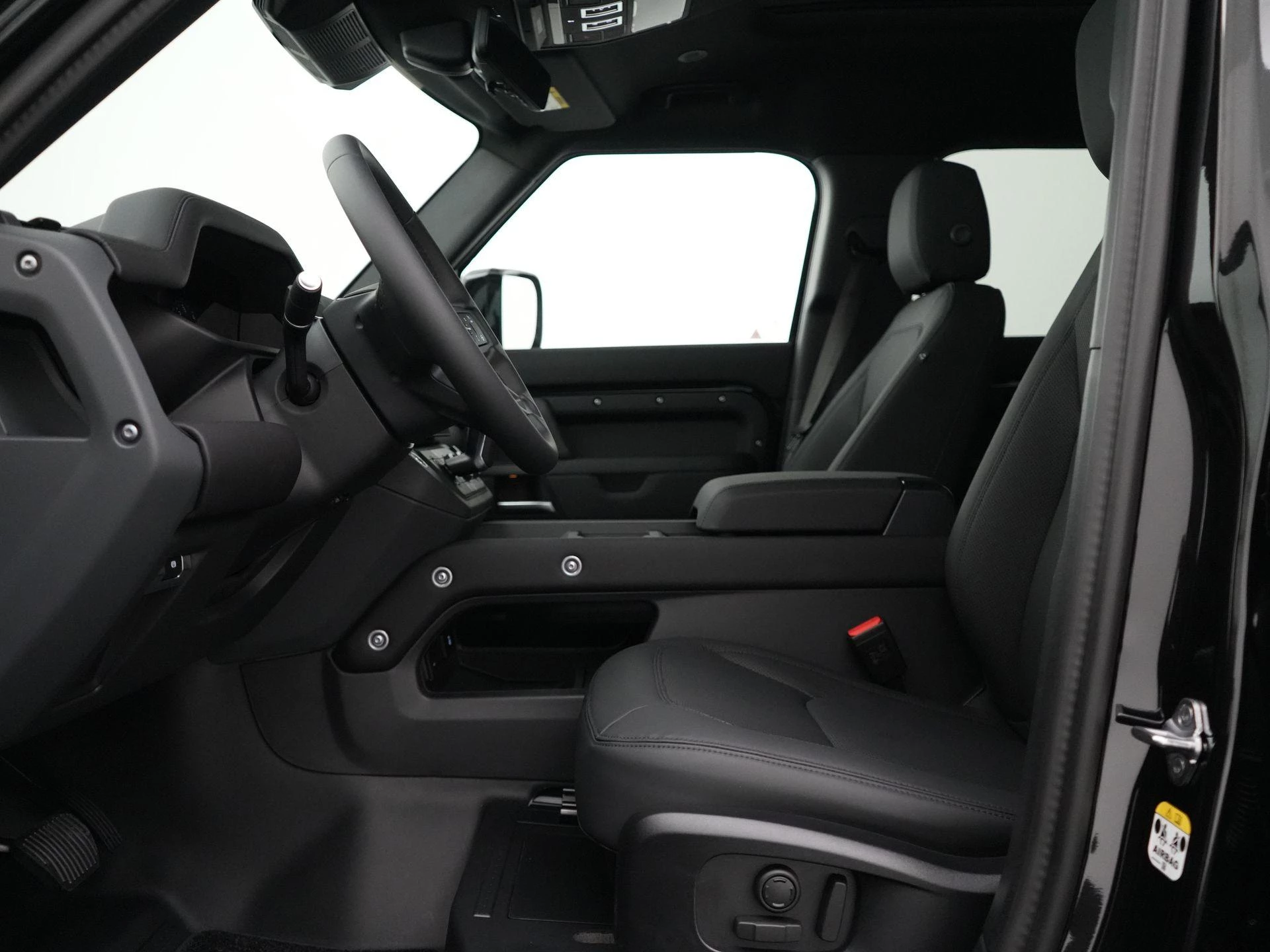 Land Rover Defender 2.0 P300e 110 Dynamic SE Edition
