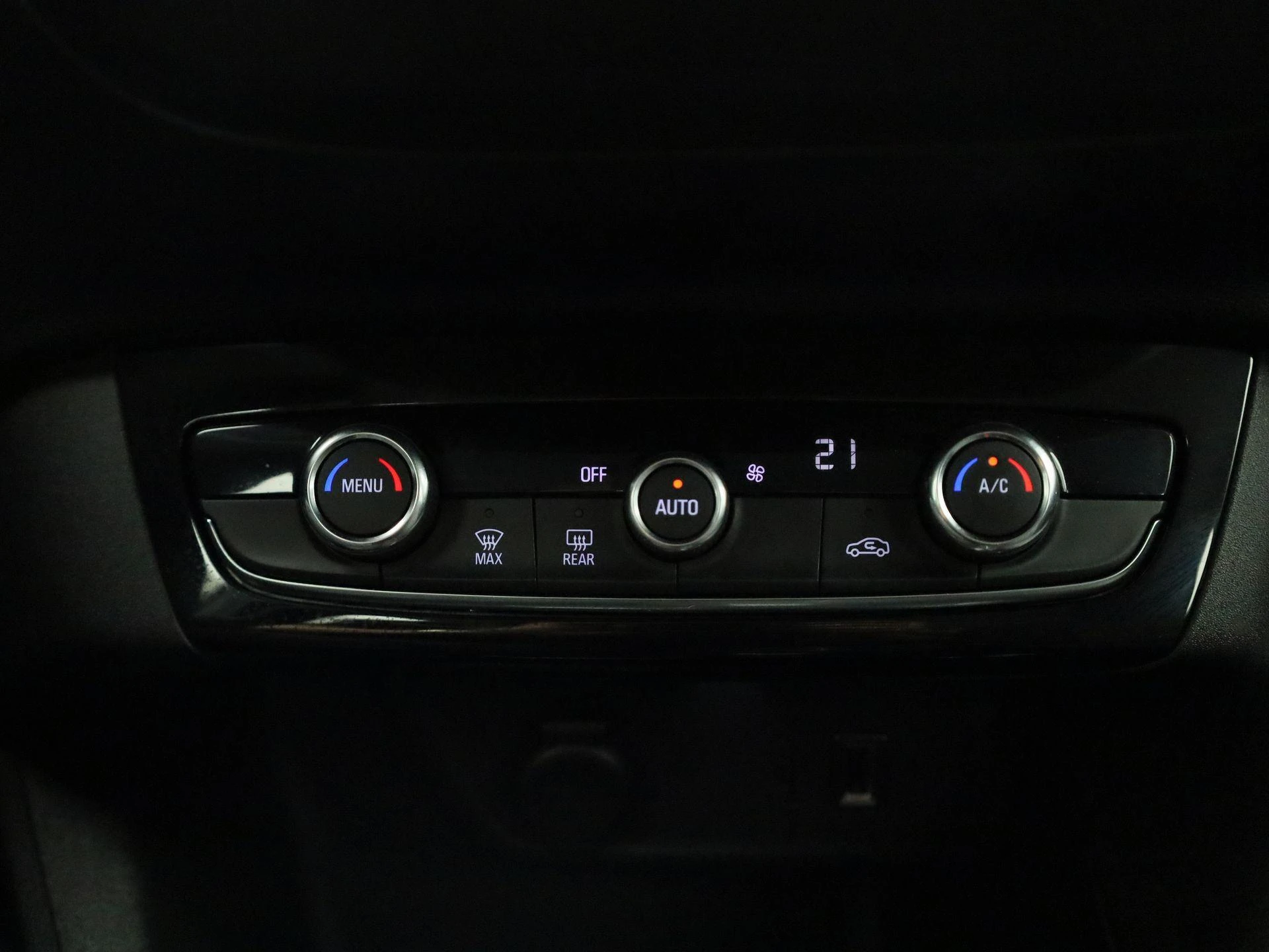 Opel-Corsa-e-image-16
