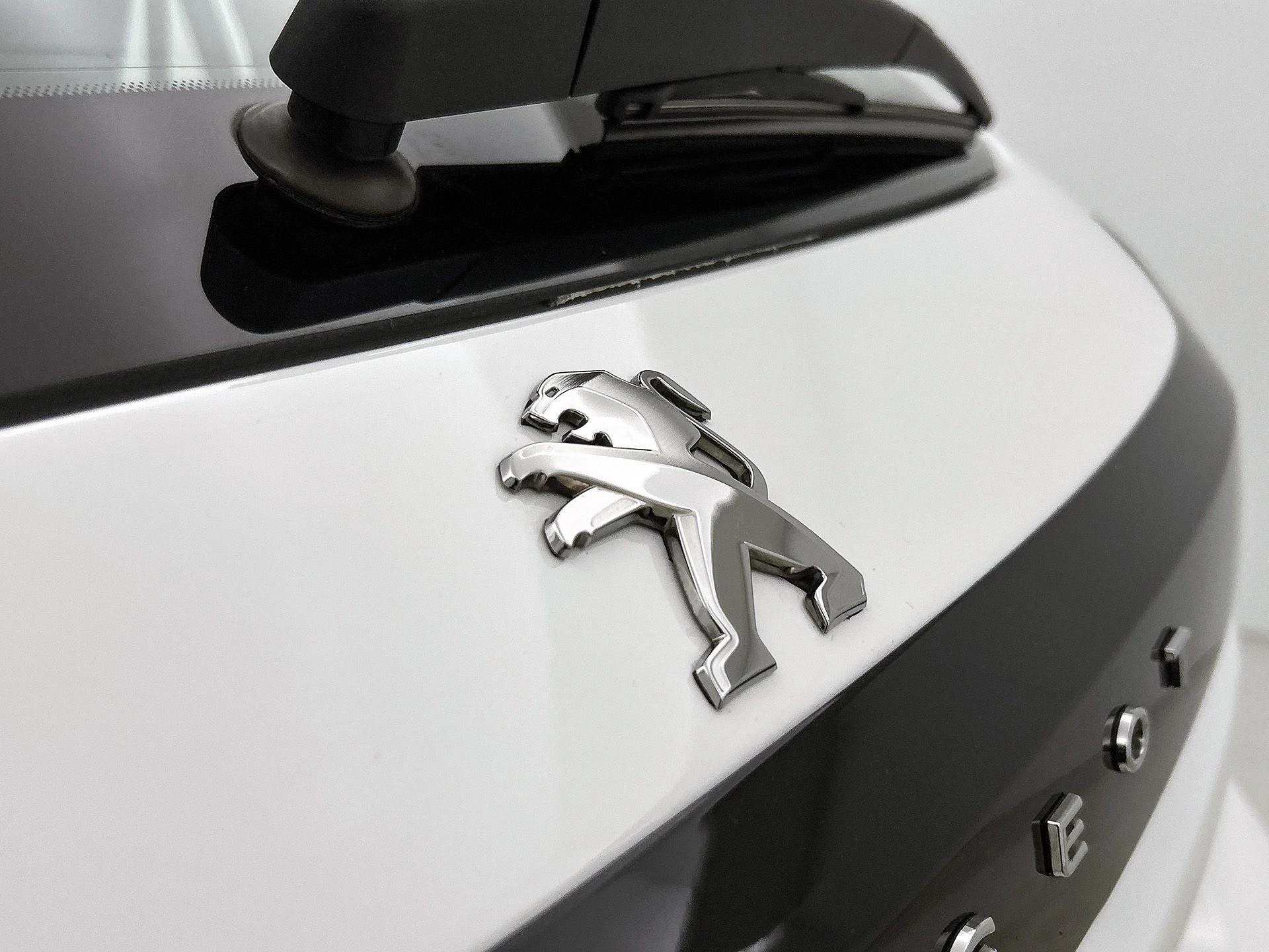 Peugeot-208-image-15