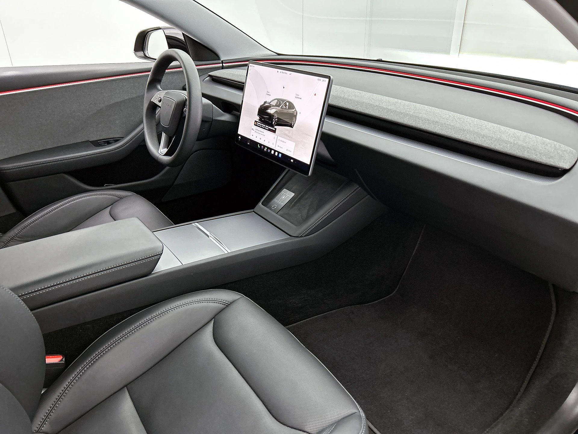 Tesla-Model 3-image-19