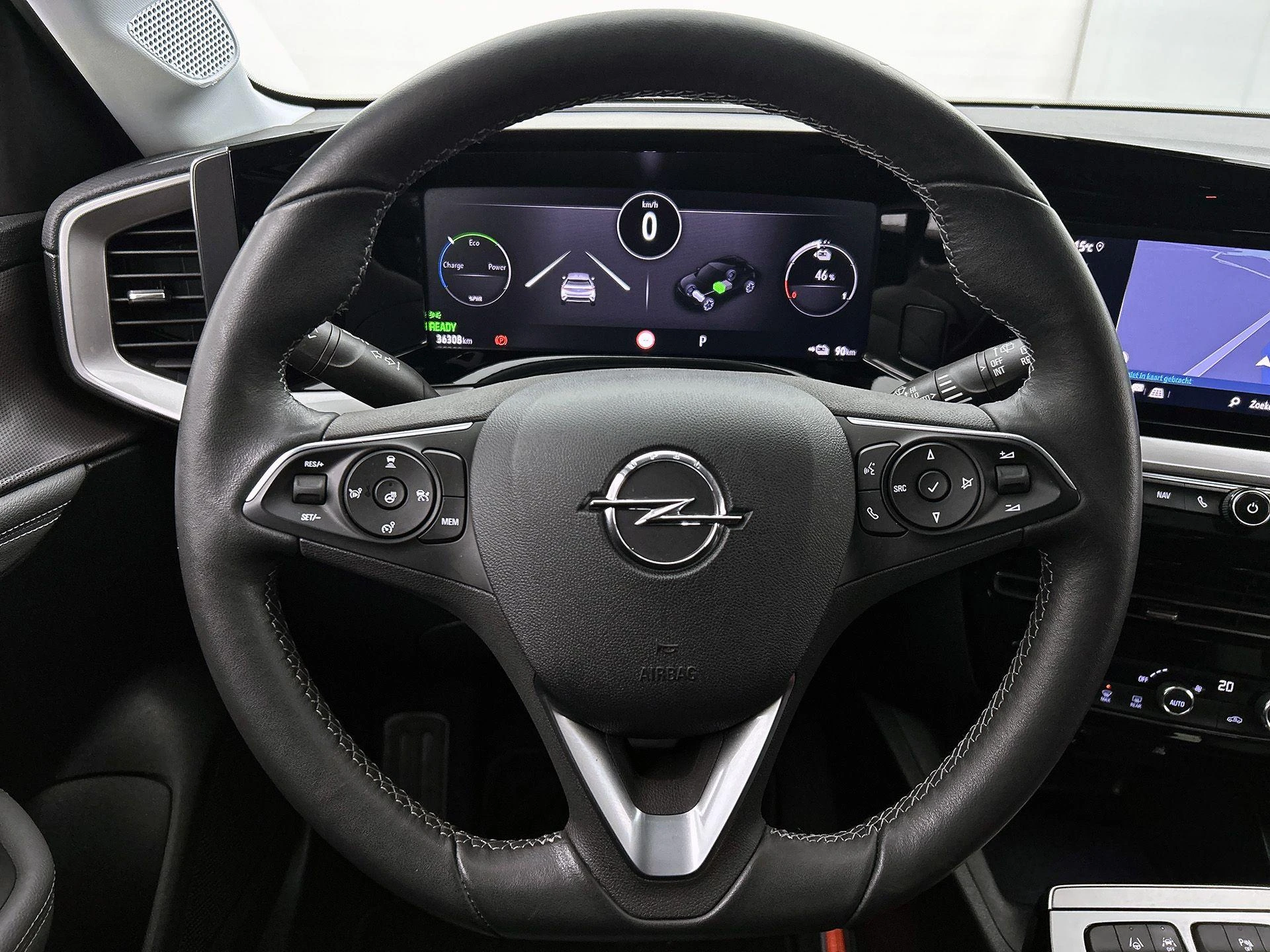 Opel-Mokka-e-image-30