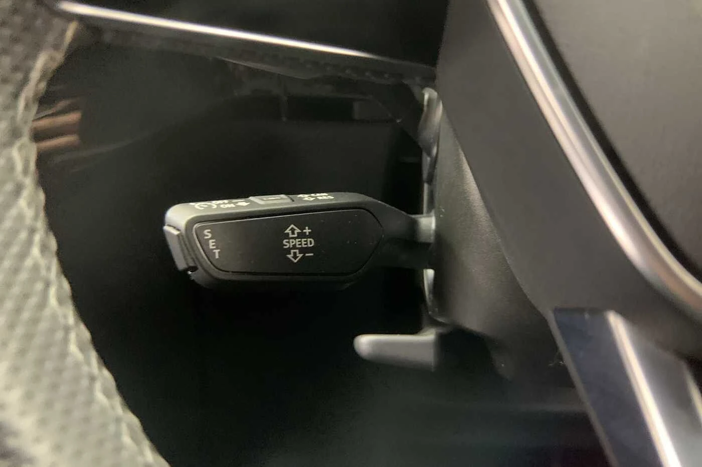 Audi-Q8 e-tron-image-20