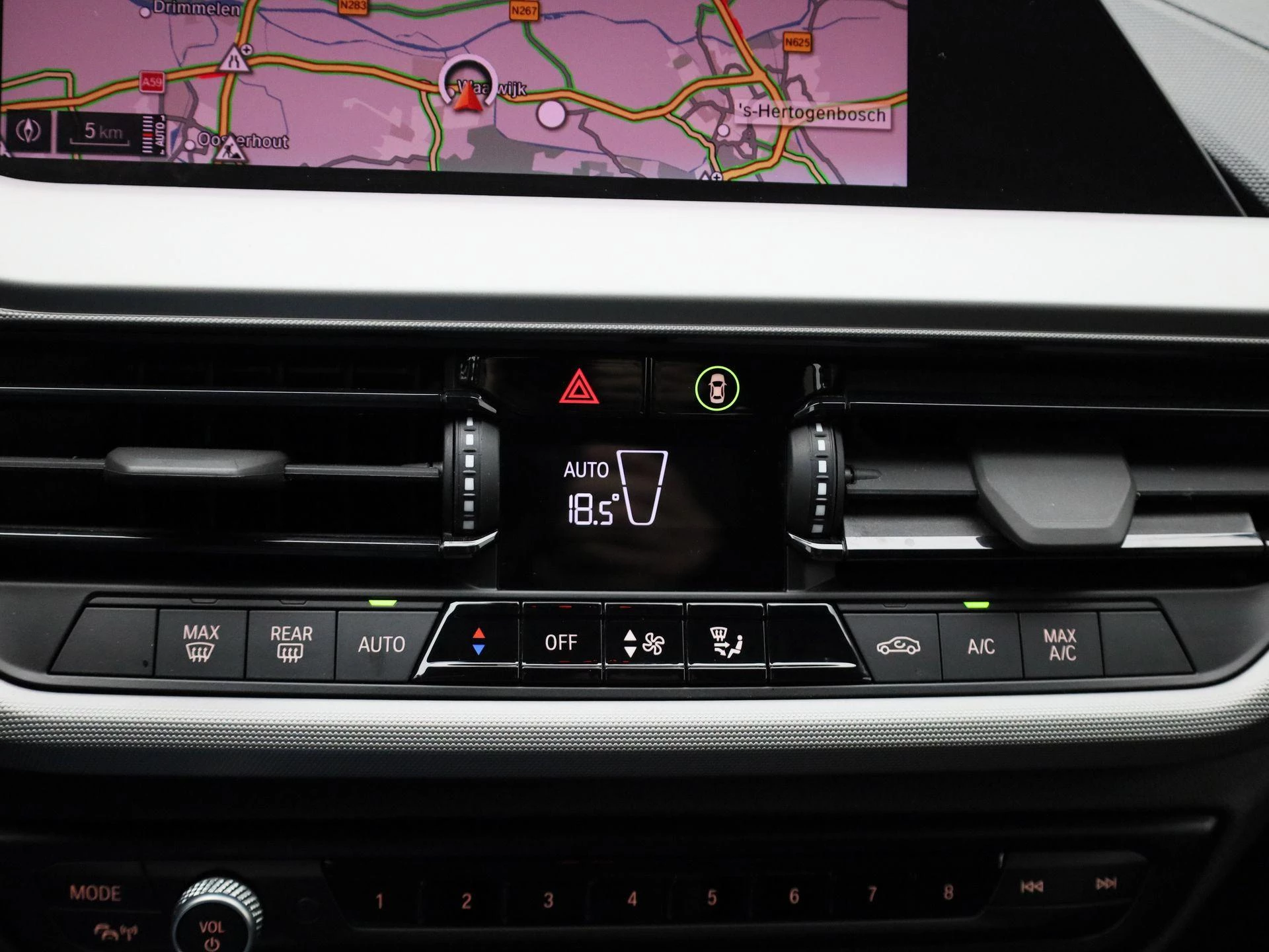 BMW Série 1 Hatch 116iA (80 kW)