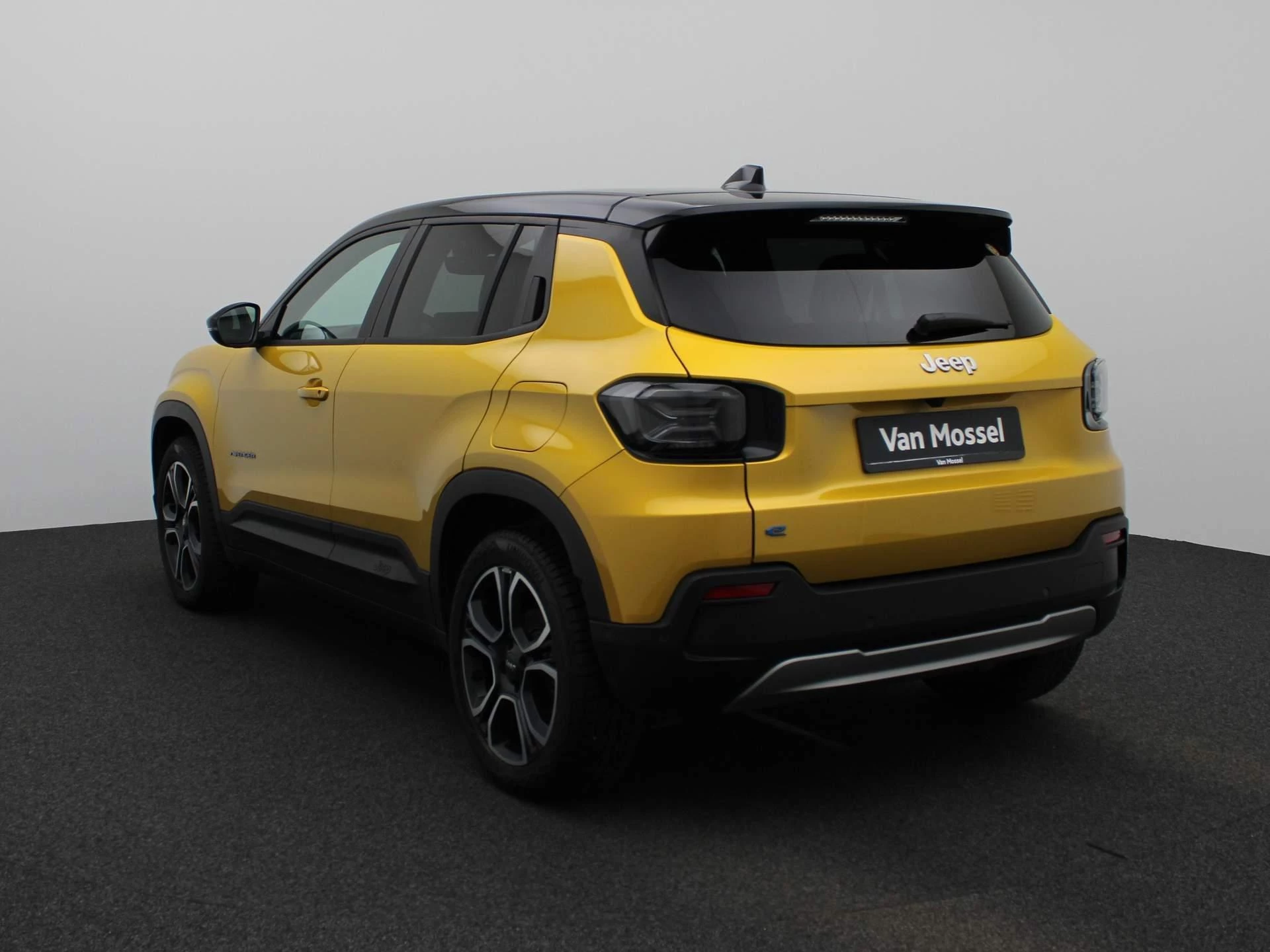 Jeep-Avenger-image-38