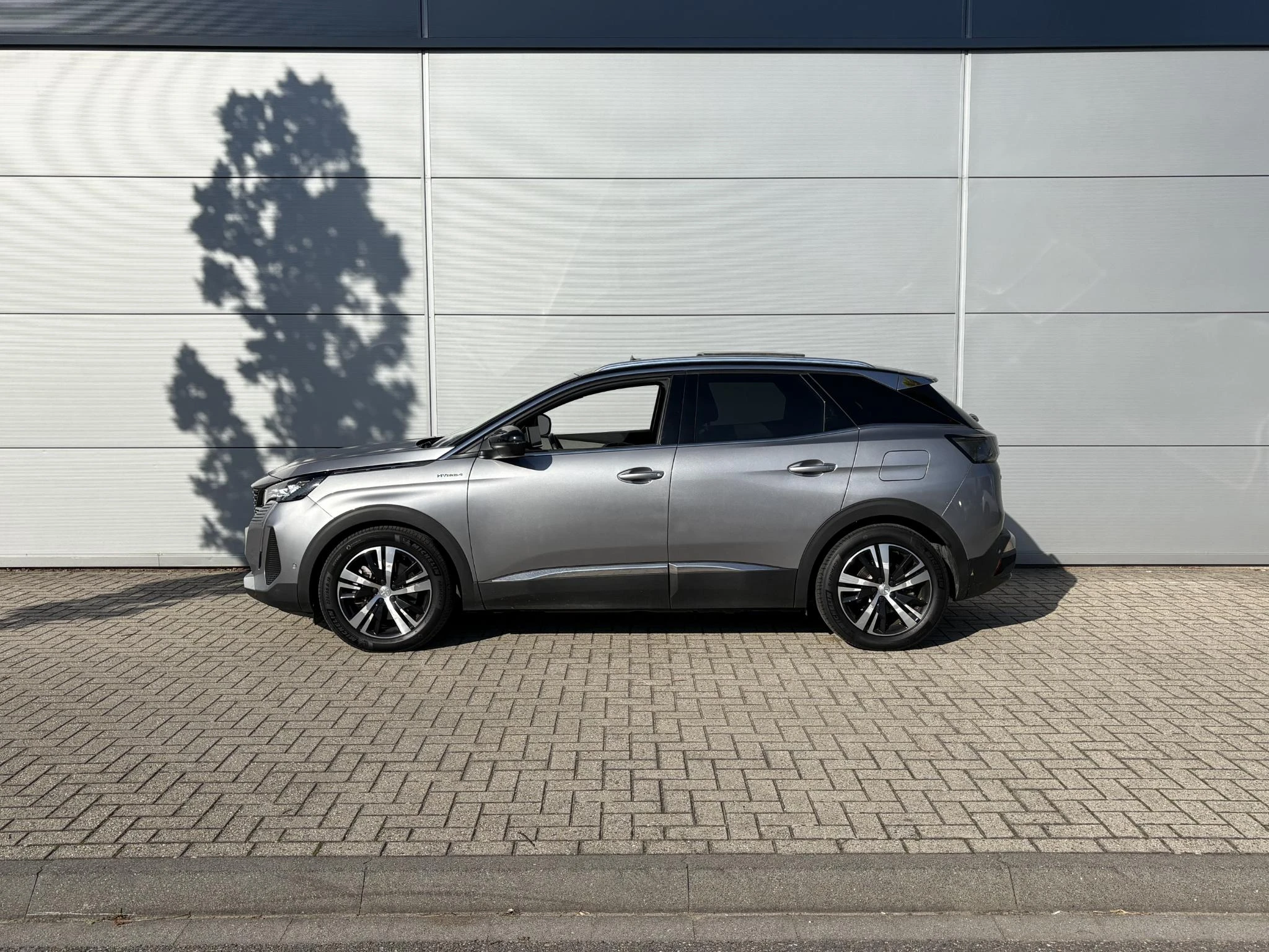 Peugeot-3008-image-2