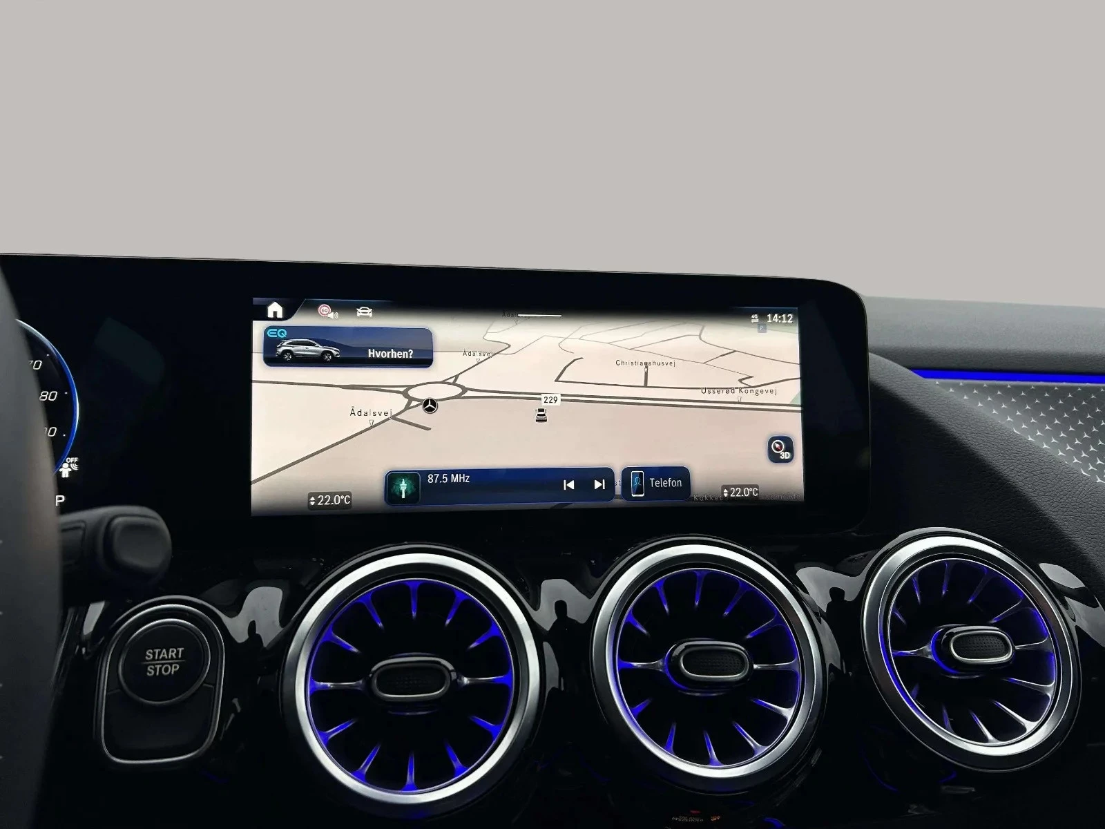 Mercedes-Benz-EQA-image-17