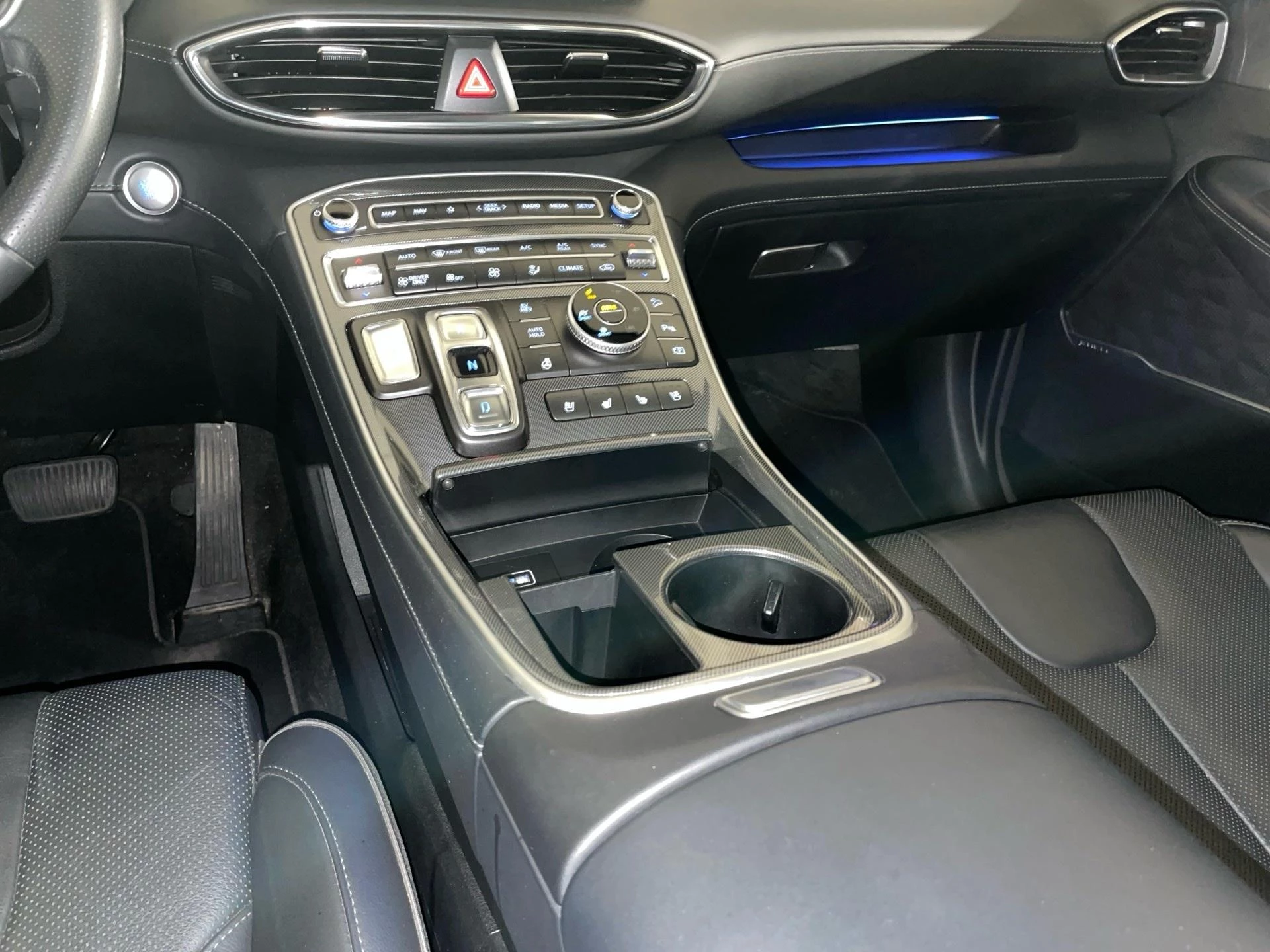 Hyundai Santa Fe 1.6 T-GDi Plug-in Hybrid 4x4 Shine Aut.