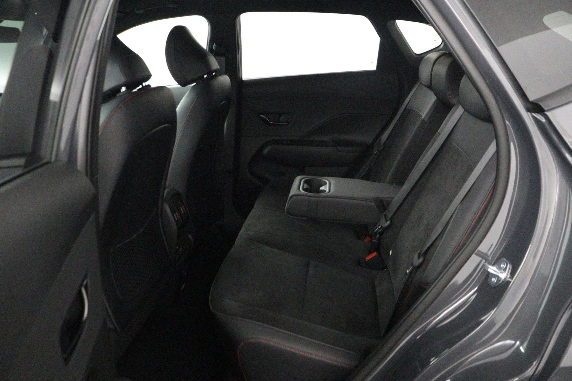 Hyundai-Kona-image-47