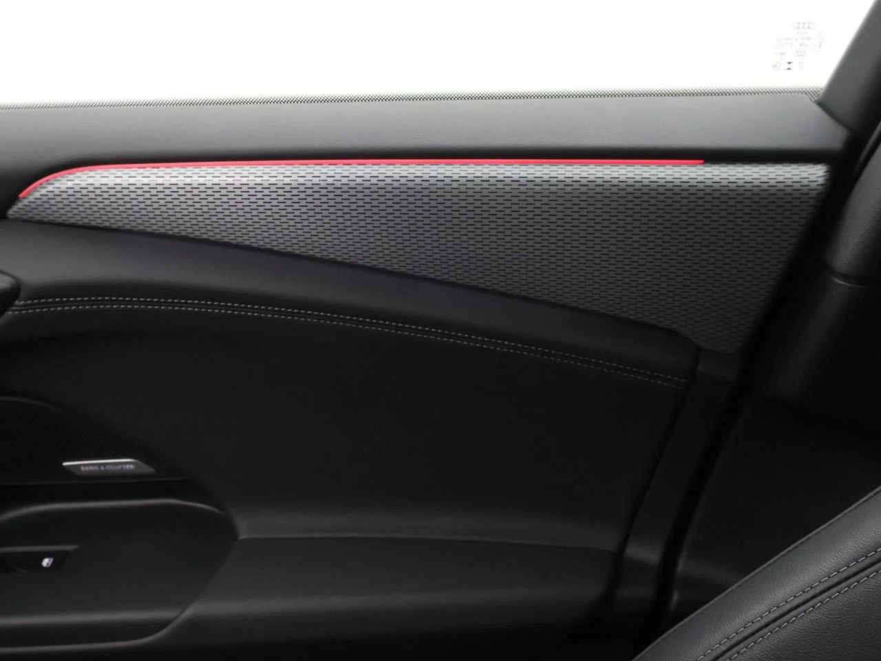 Audi-A6 Sportback e-tron-image-27