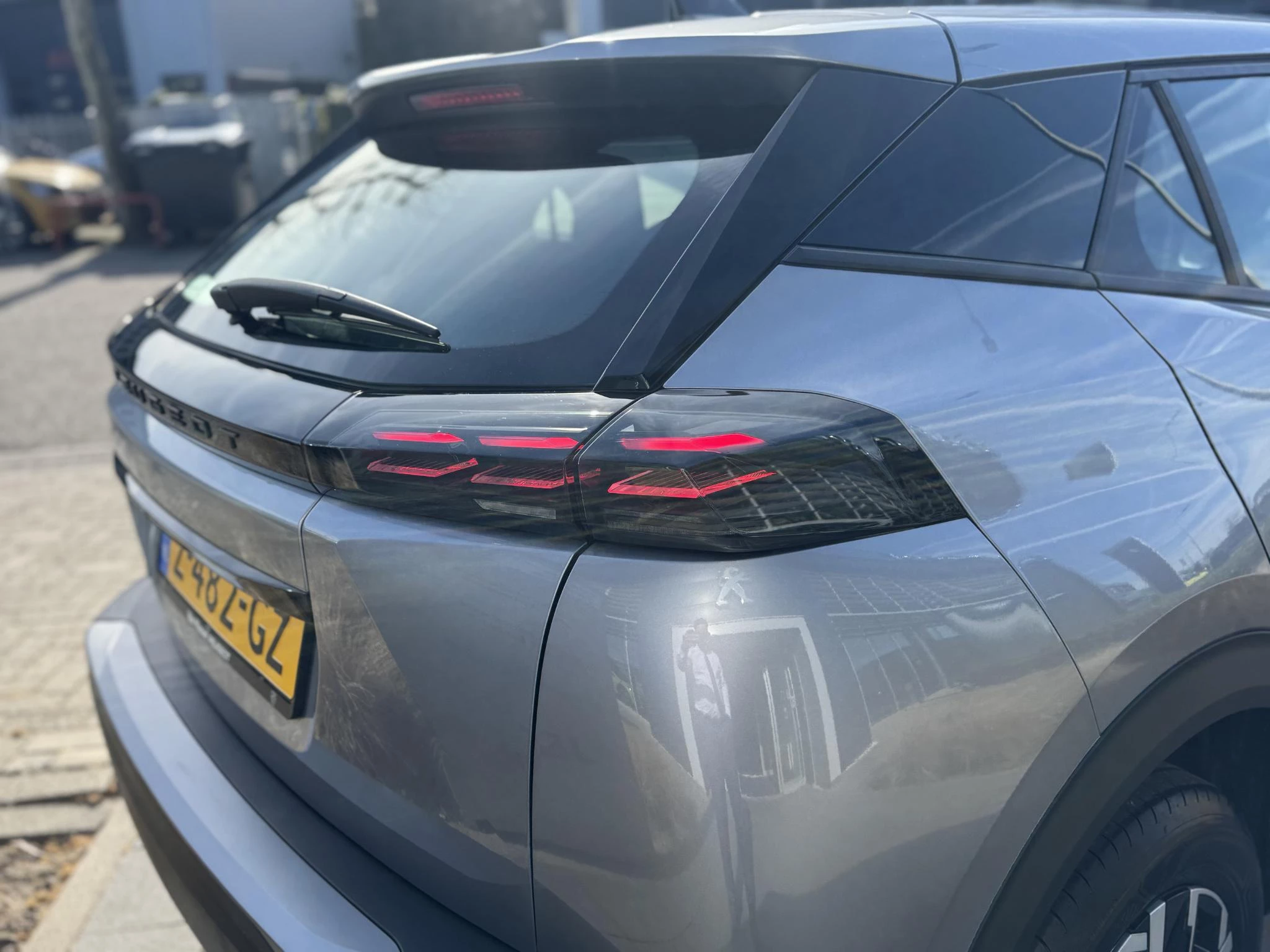 Peugeot-2008-image-11