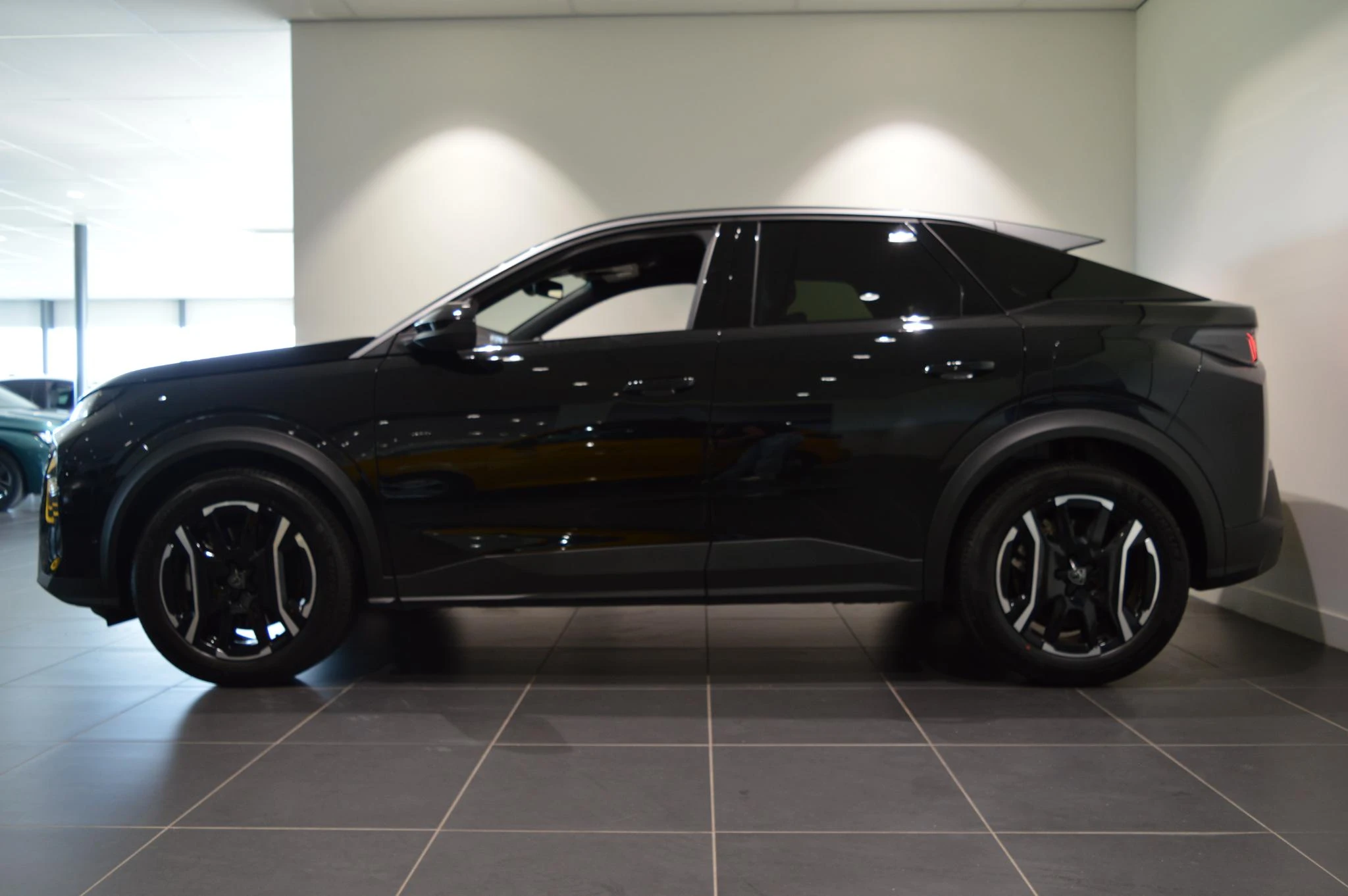 Peugeot-3008-image-2