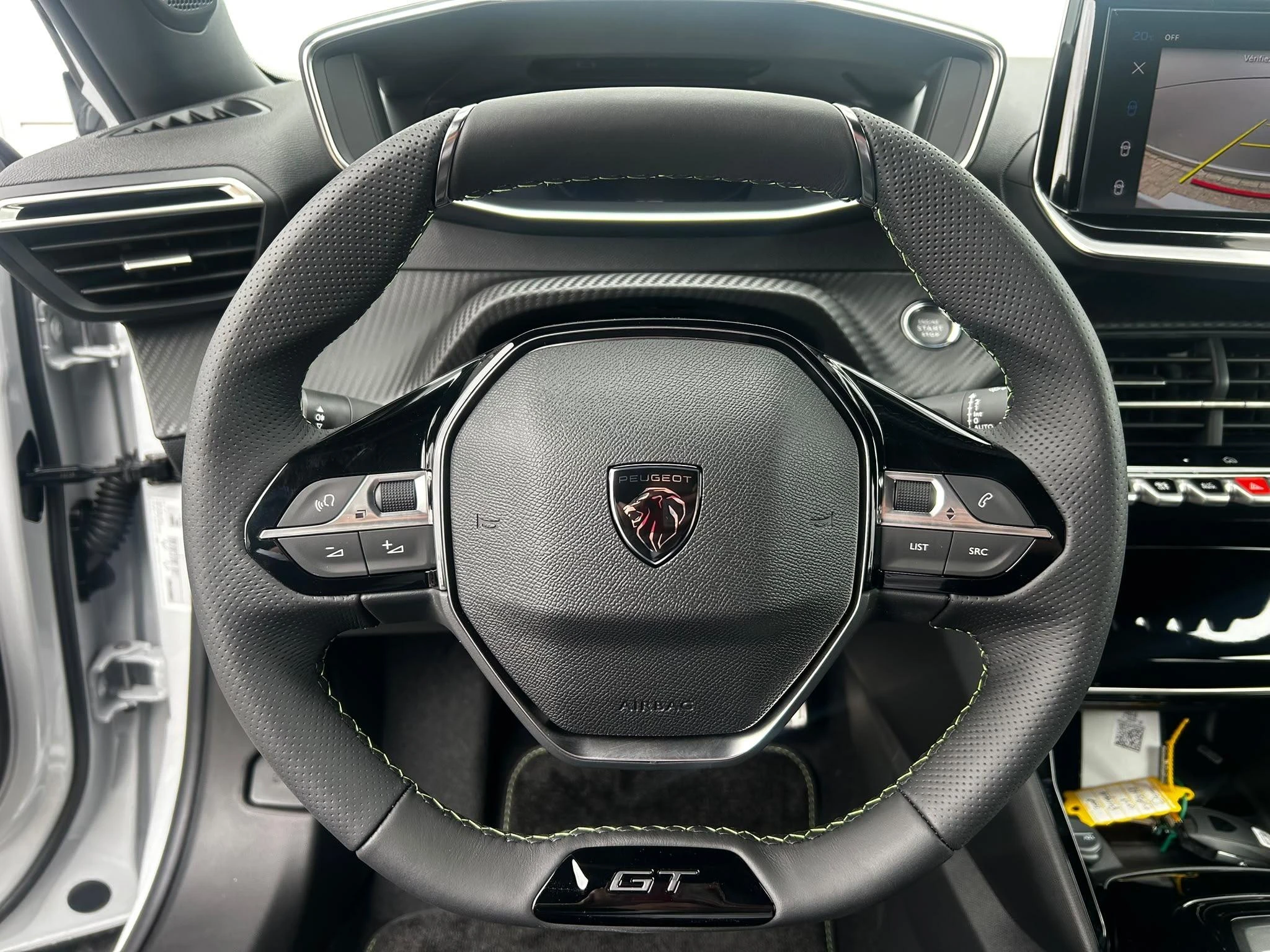 Peugeot-2008-image-11