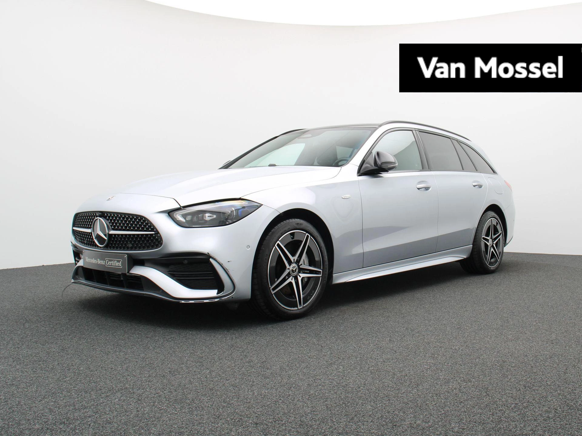 Mercedes-Benz-C-Klasse-image-0