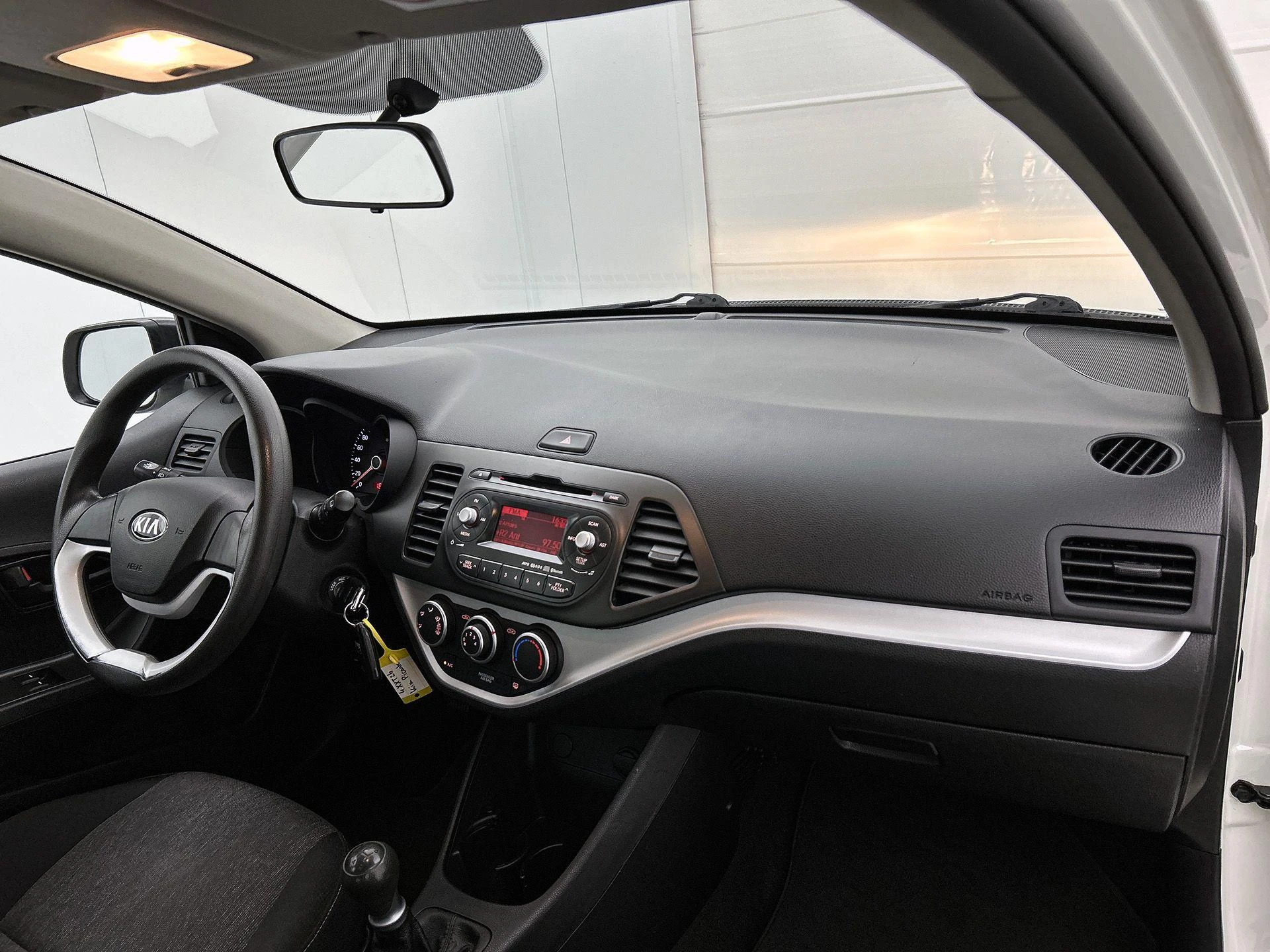 Kia-Picanto-image-11