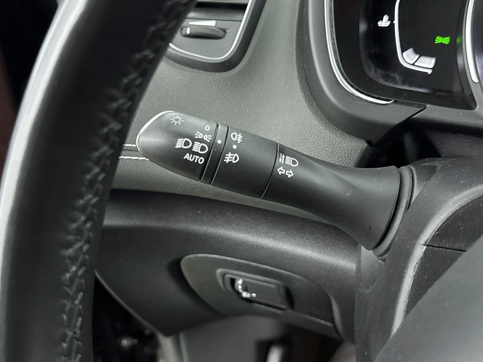 Renault-Scénic-image-25