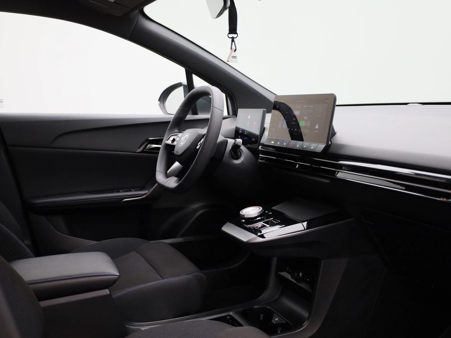MG-MG4 EV-image-29