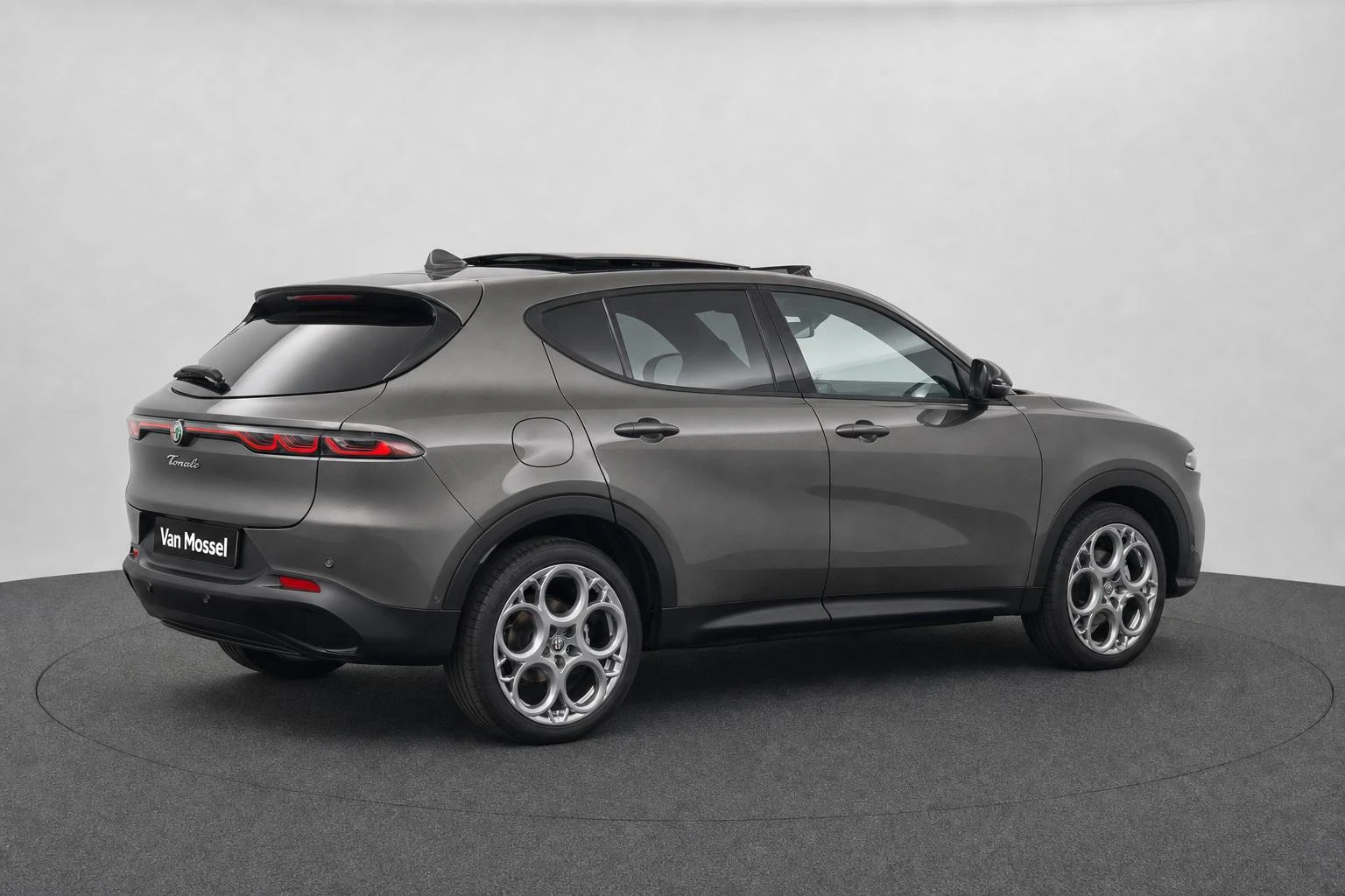 Alfa Romeo-Tonale-image-17