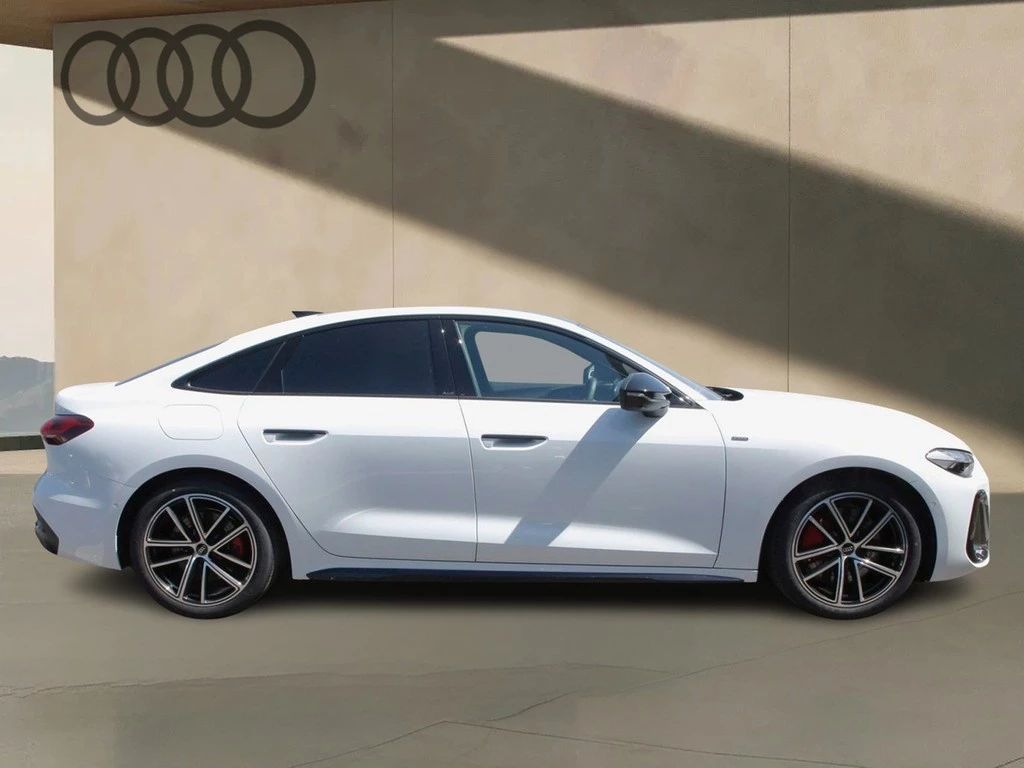 Audi A5 Lim. e-hybrid Q S-line 19"|PANO|MATRIX|HuD|B&O