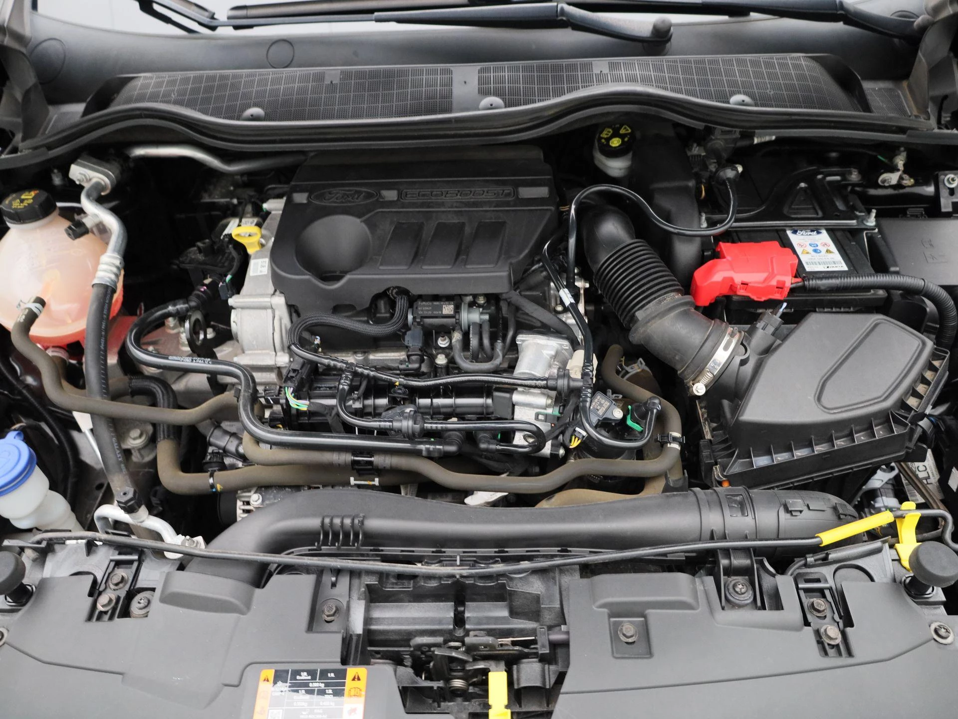 Ford Fiesta 1.0i EcoBoost MHEV 92kW Connected