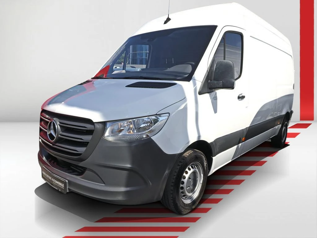 Mercedes-Benz-Sprinter 211-image-1