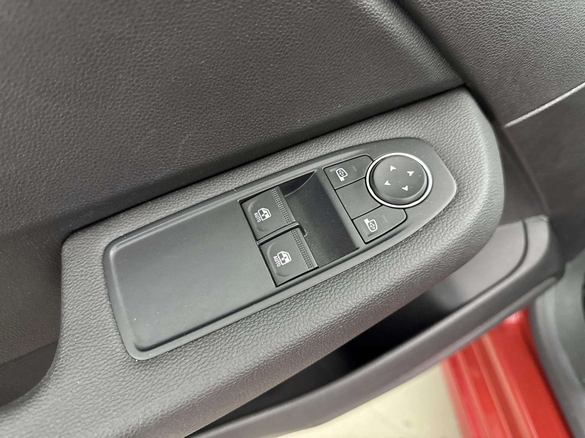 Renault-Clio-image-12