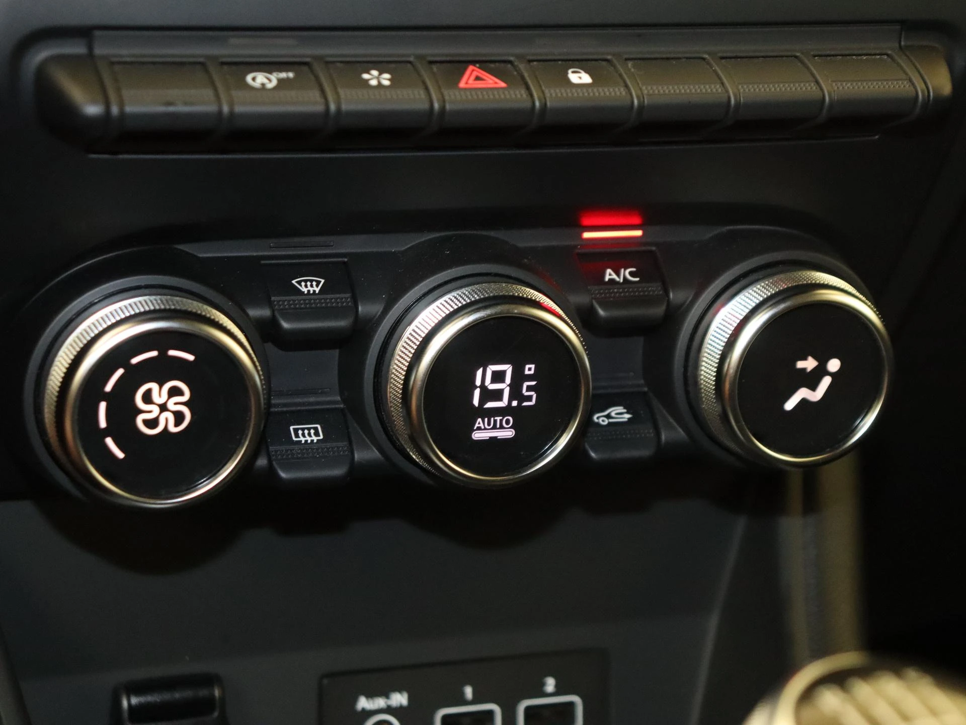 Renault-Captur-image-17
