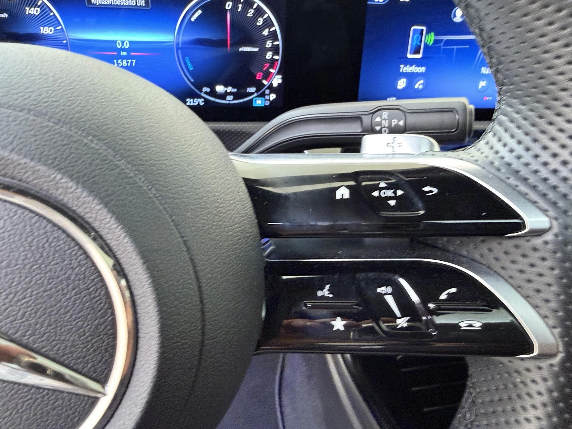 Mercedes-Benz-A-Klasse-image-12