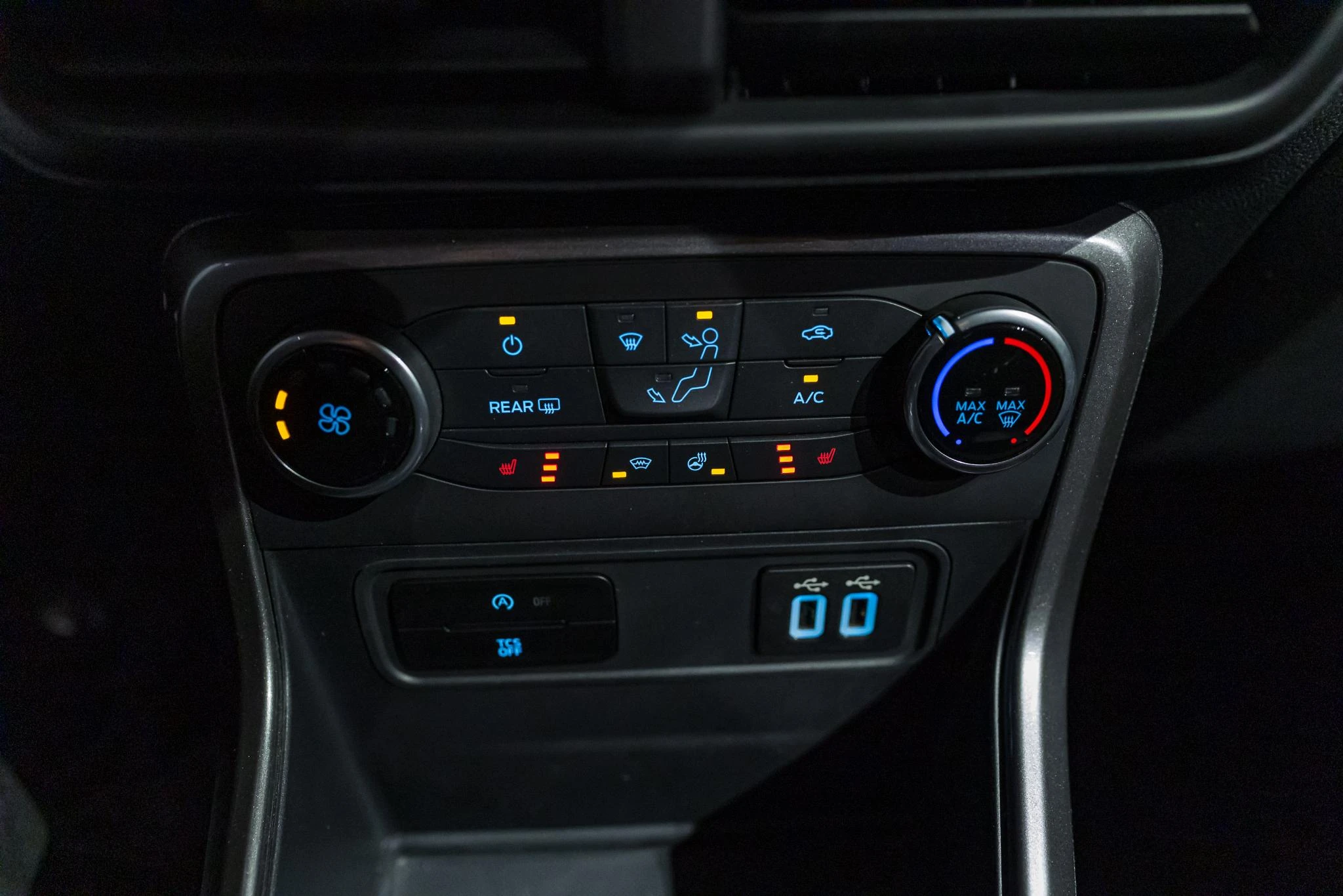 Ford-EcoSport-image-27
