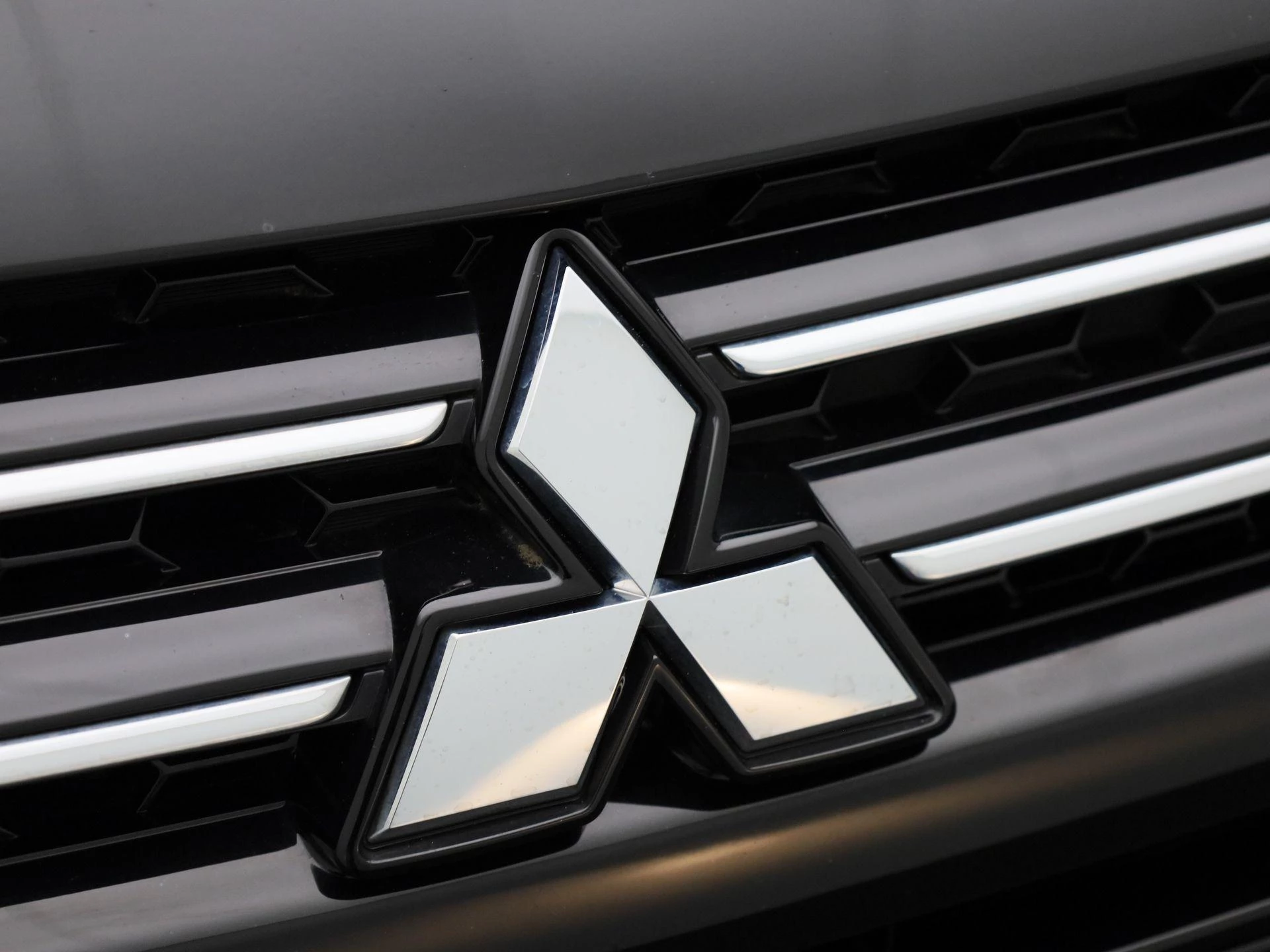 Mitsubishi-Space Star-image-24