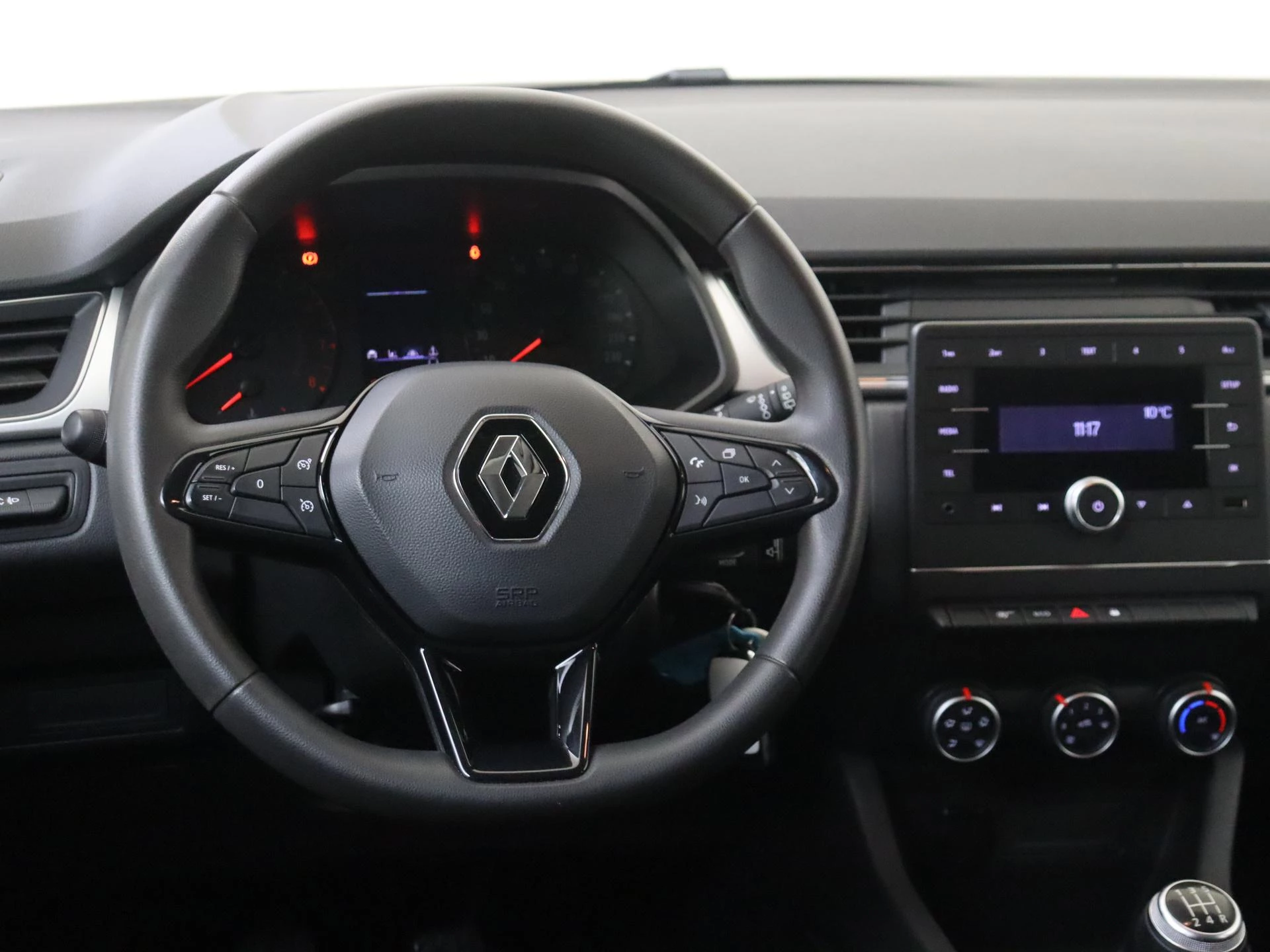 Renault-Captur-image-13
