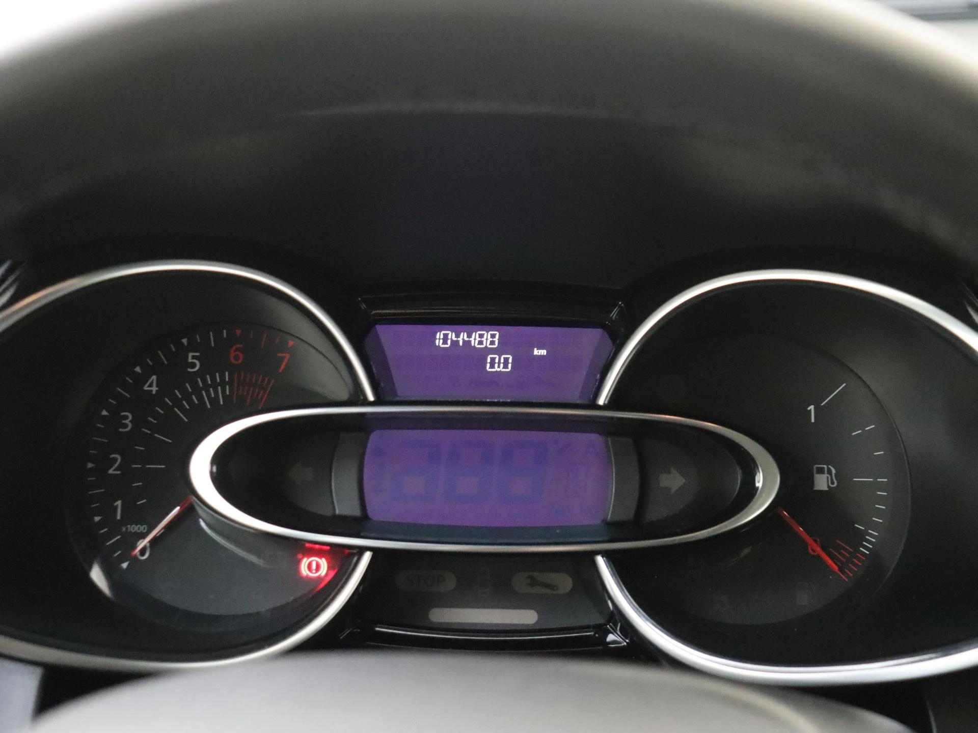 Renault-Clio-image-15