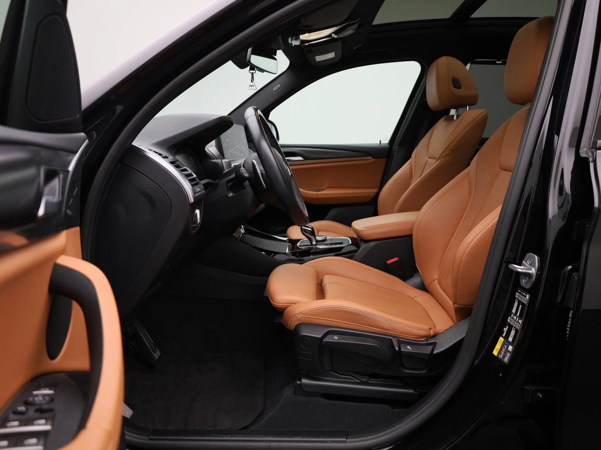 BMW-X3-image-10
