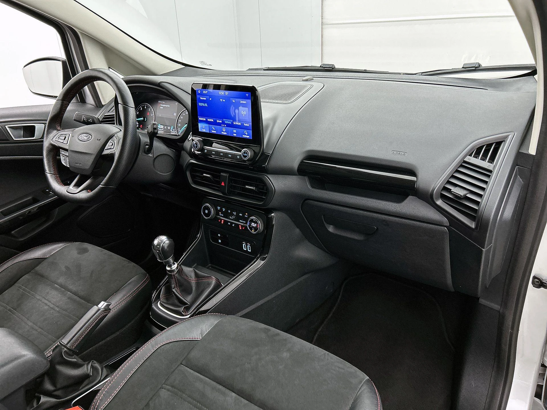 Ford-EcoSport-image-19