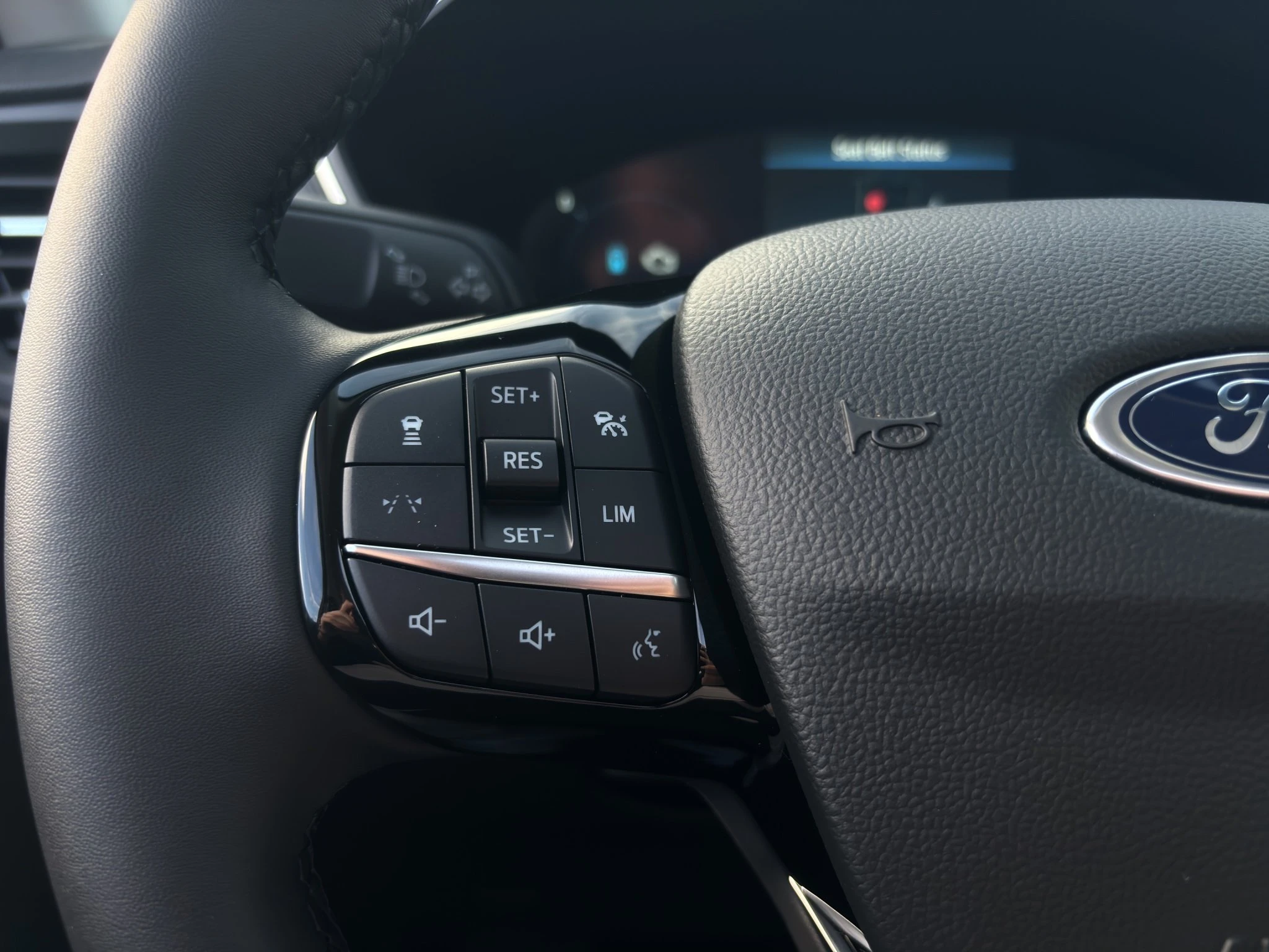 Ford-Kuga-image-20