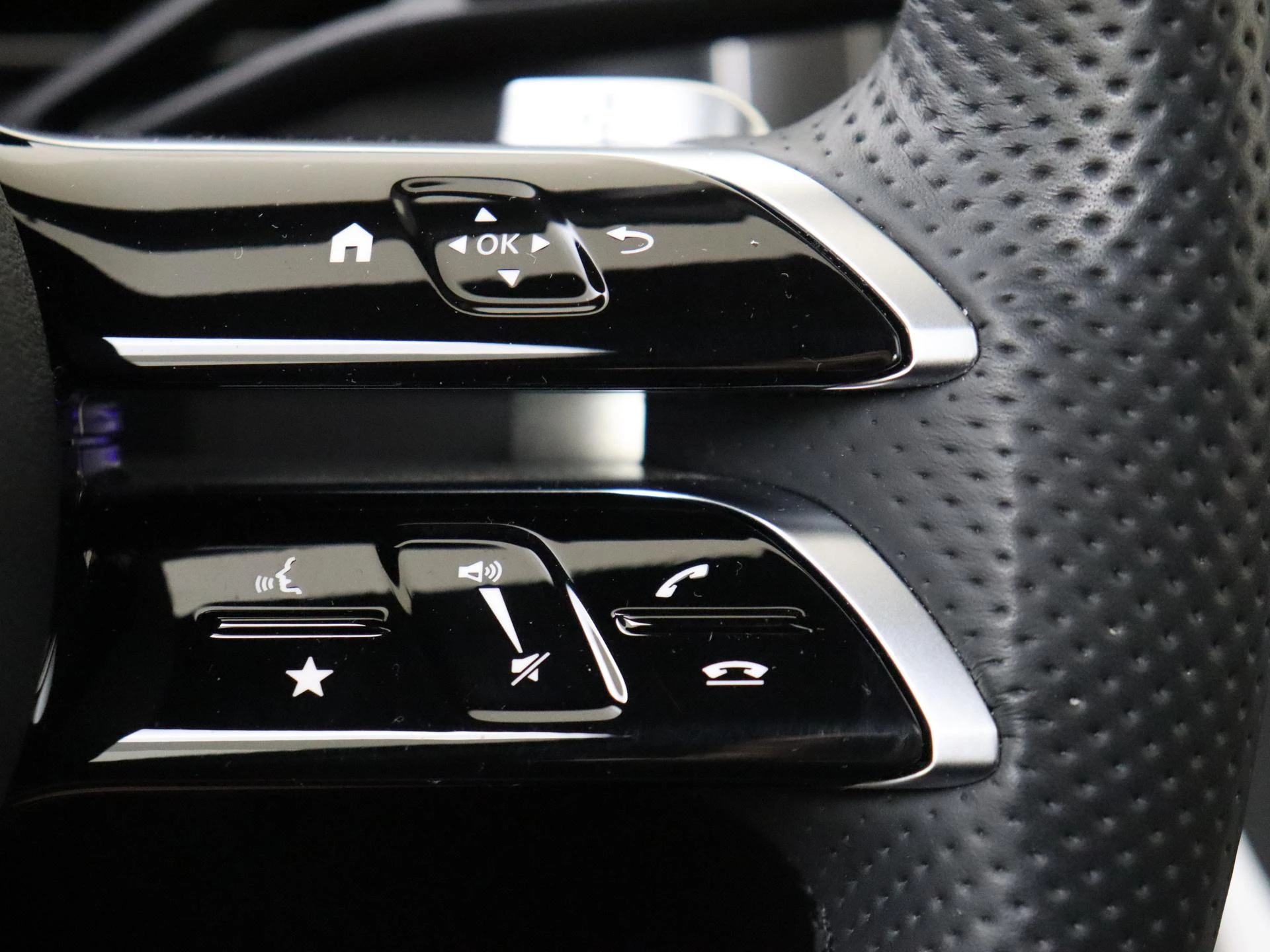 Mercedes-Benz GLC 400e 4MATIC AMG Line