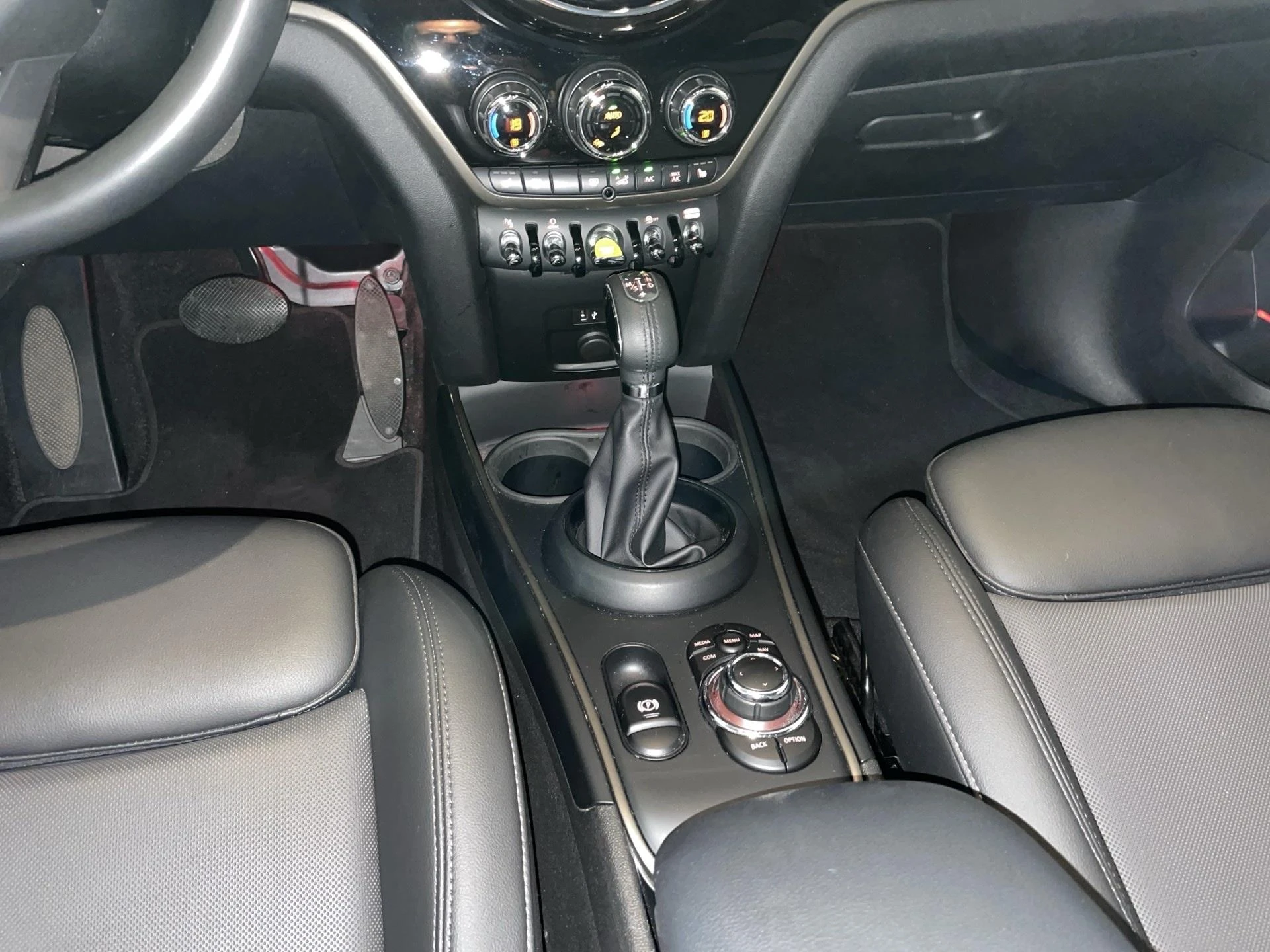 MINI-Countryman-image-9