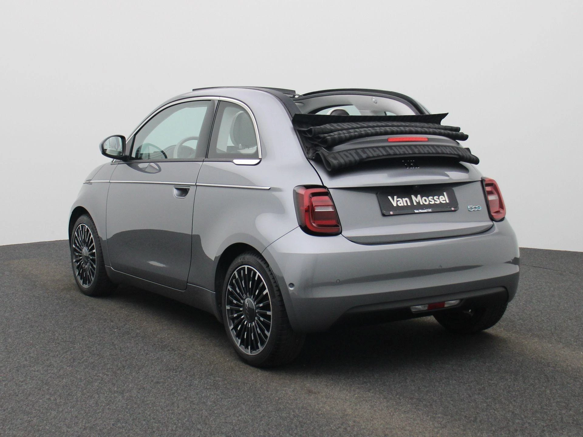 Fiat-500e-image-1