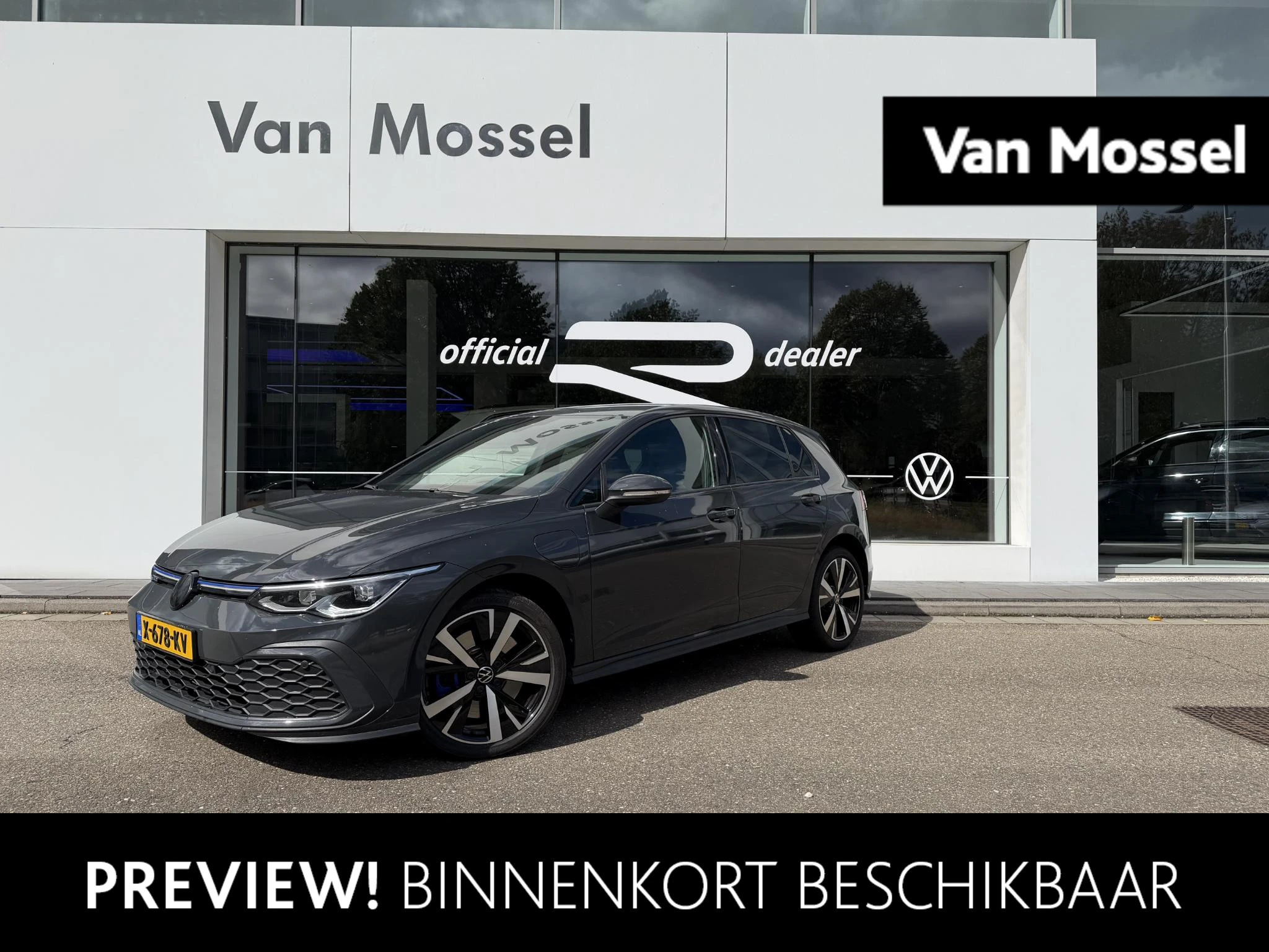 Volkswagen-Golf-image-0