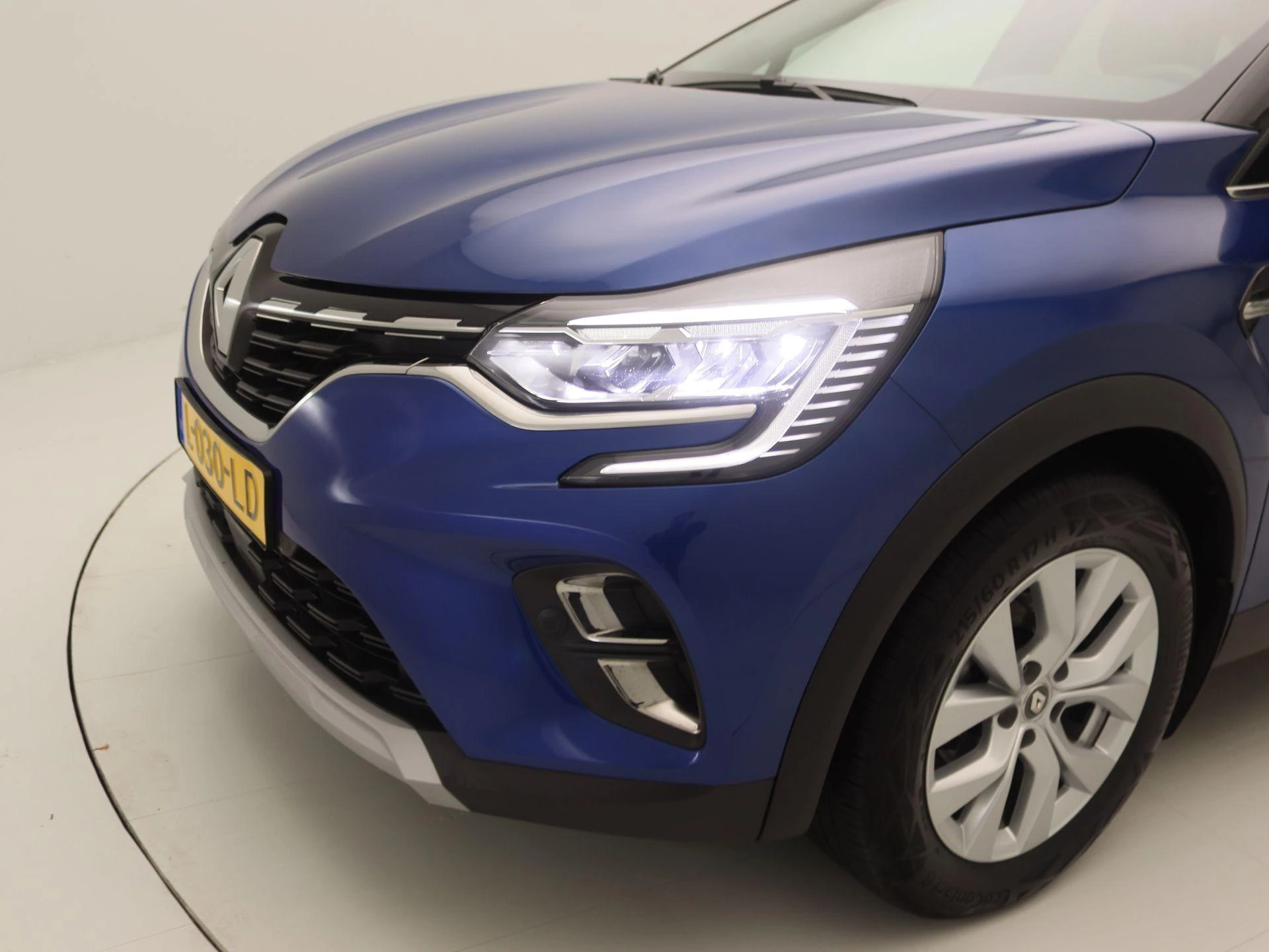 Renault-Captur-image-14