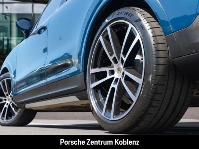 Porsche-Cayenne-image-7