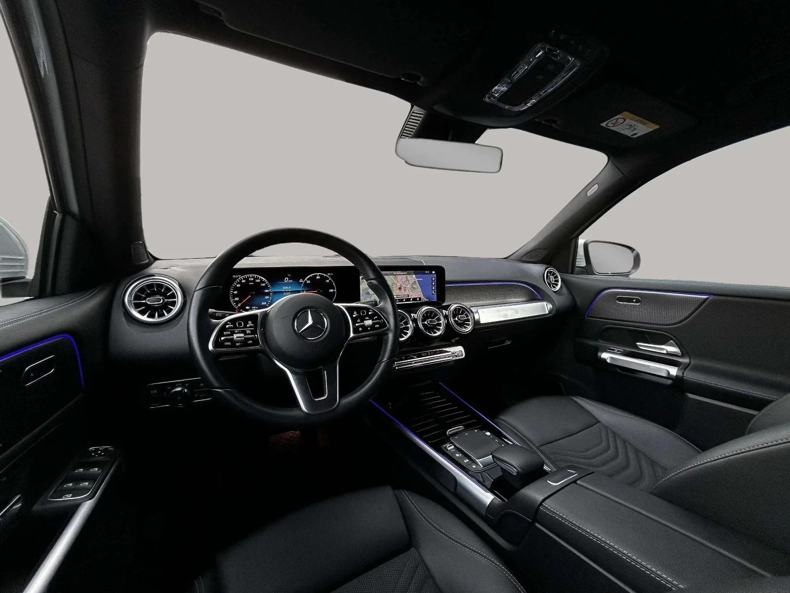 Mercedes-Benz-EQB-image-15