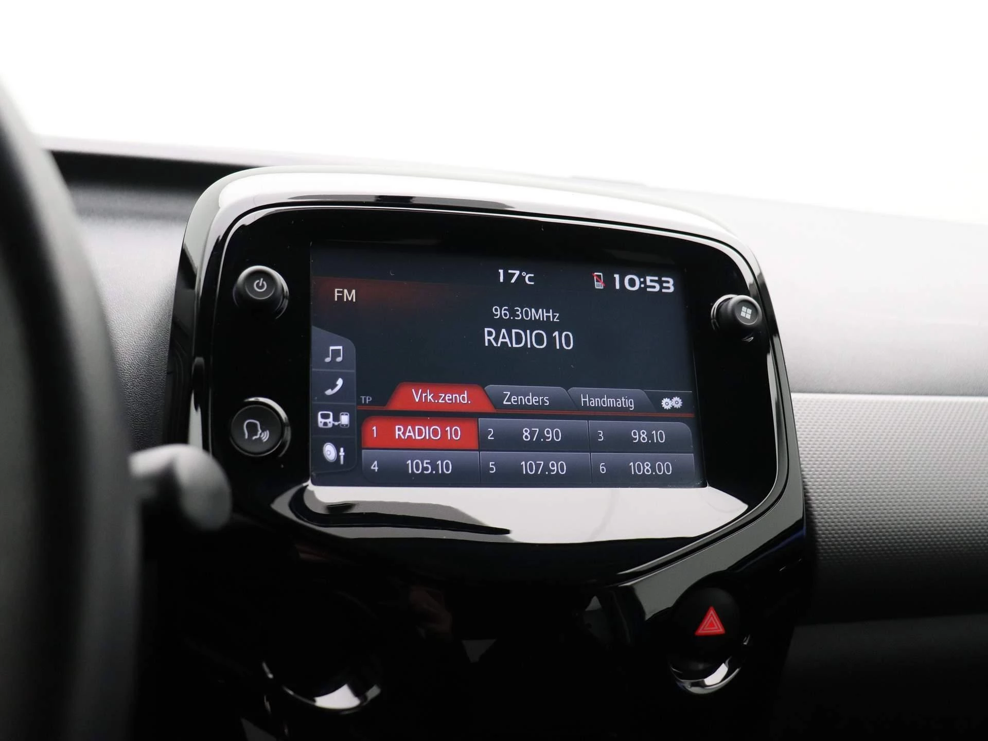 Peugeot-108-image-13