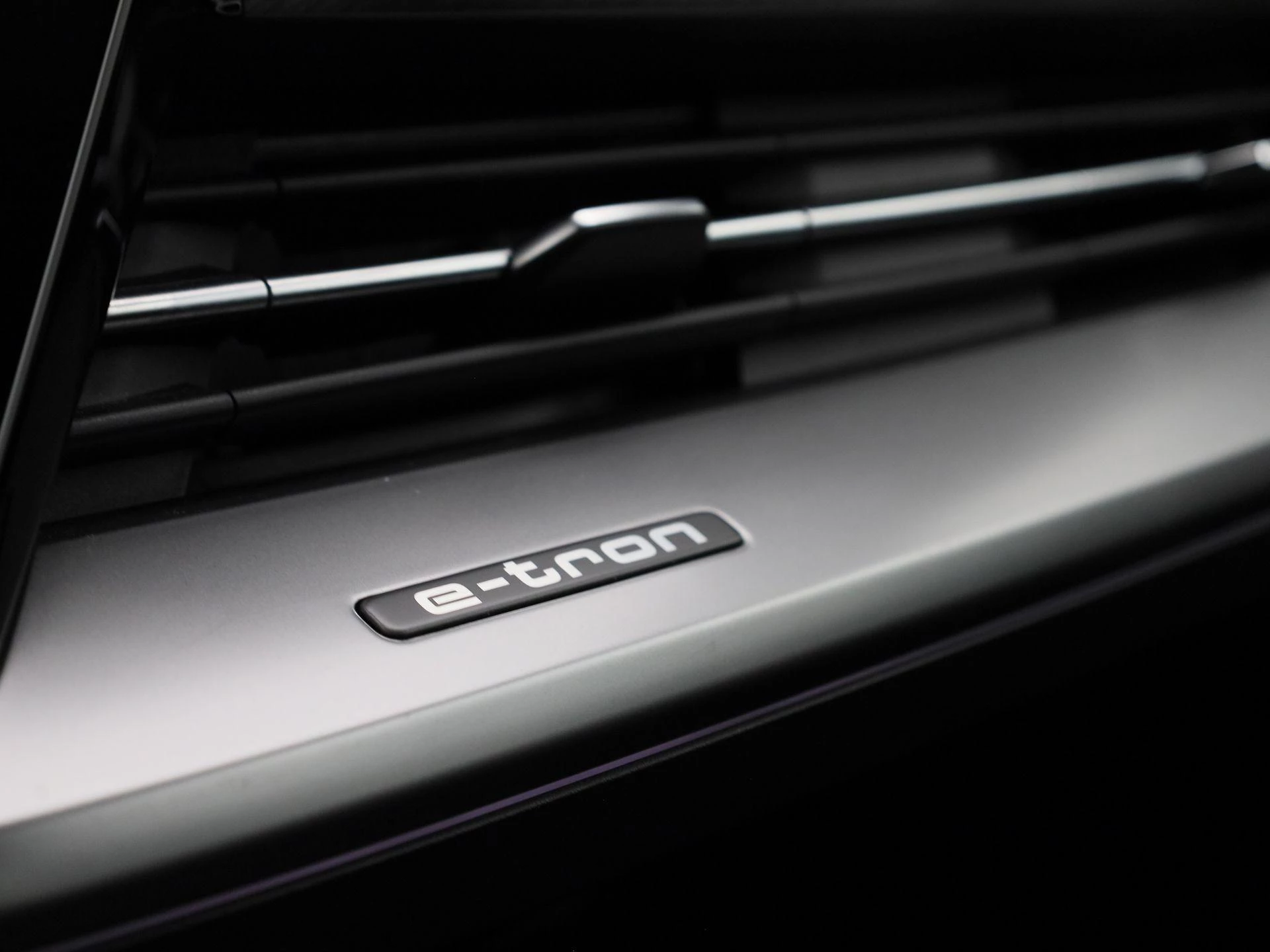 Audi-Q4 Sportback e-tron-image-27