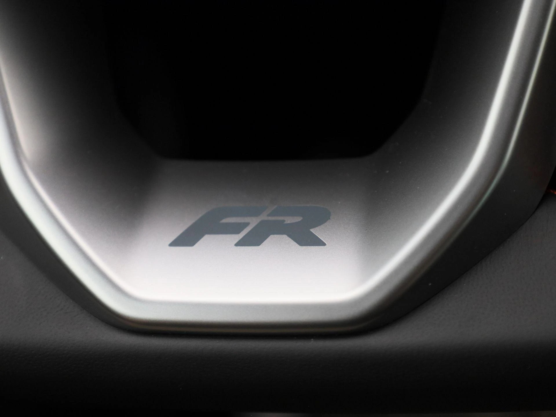 SEAT Leon Sportstourer 1.5 TSI e-Hybrid FR Business