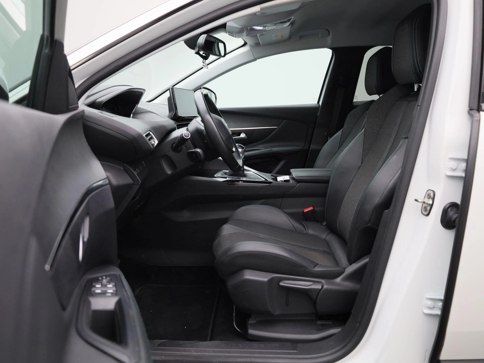 Peugeot-3008-image-10
