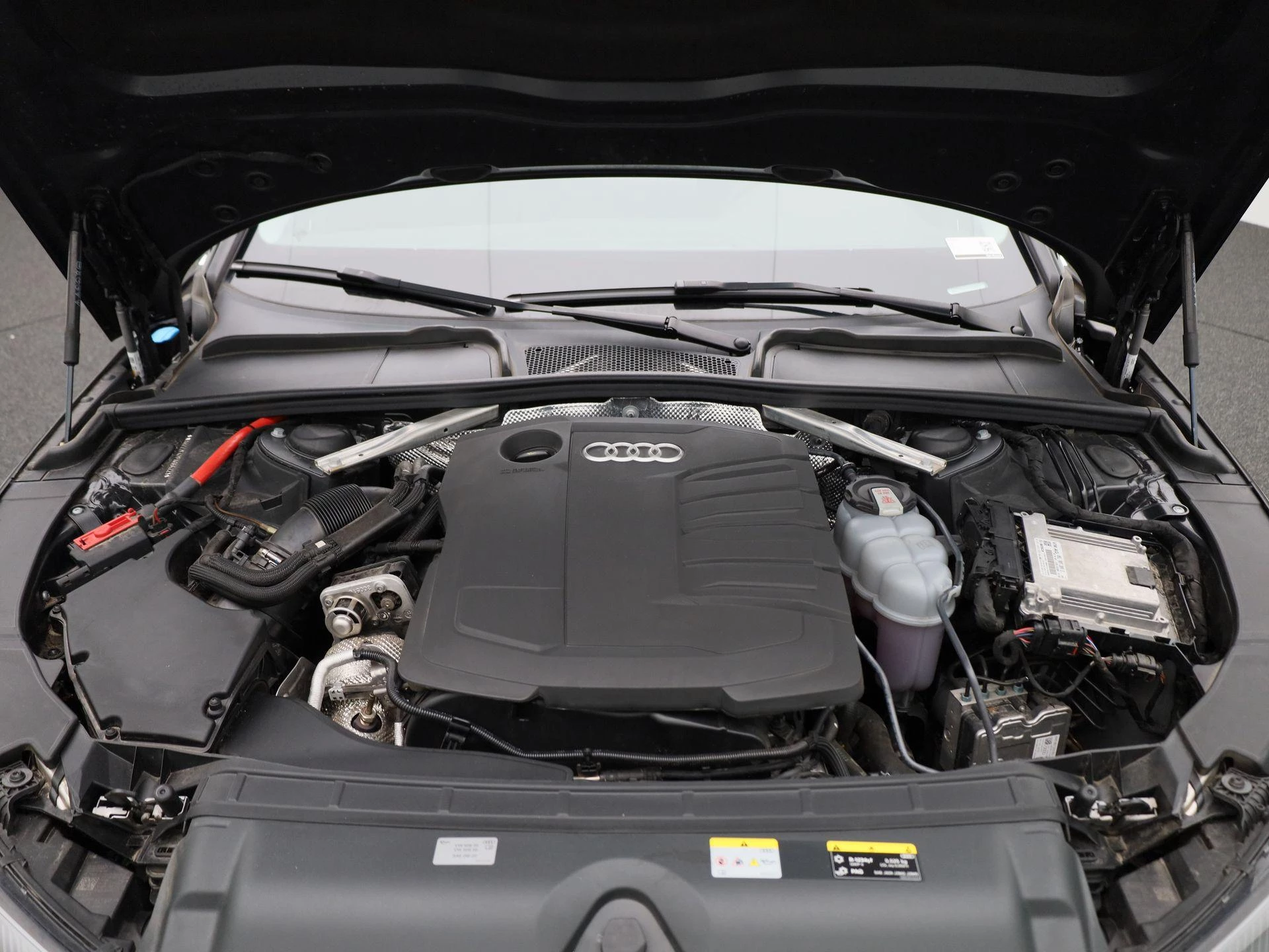 Audi A4 2.0 30 TDi 100kW S tronic Attraction B.E