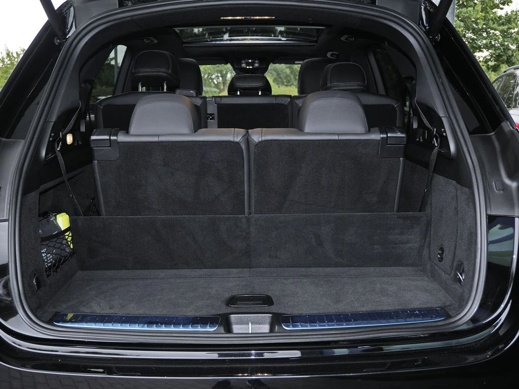 Mercedes-Benz-GLE 450 d-image-16