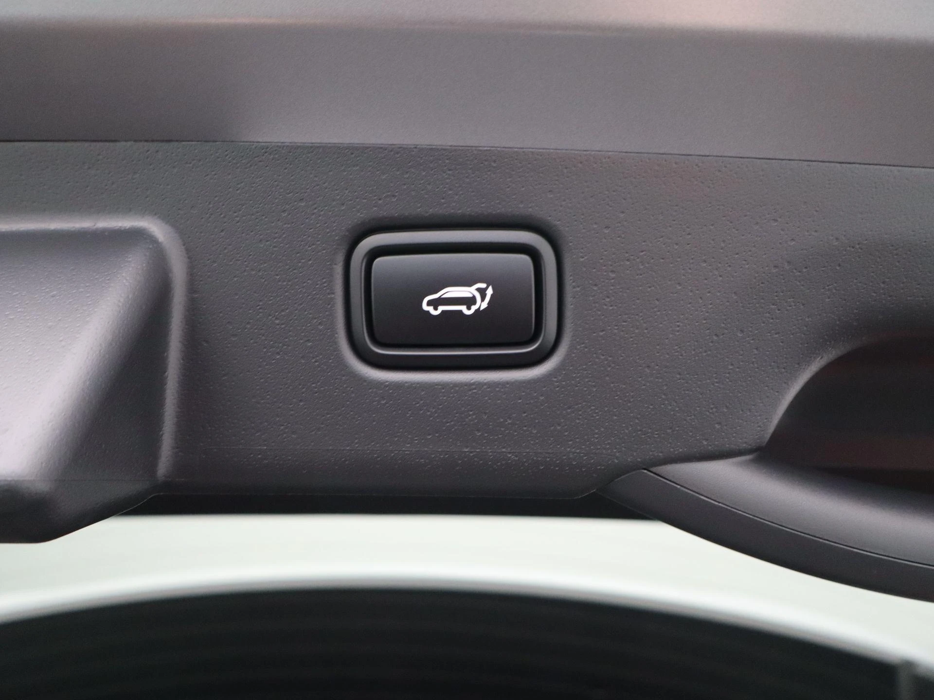 Kia-Niro-image-16